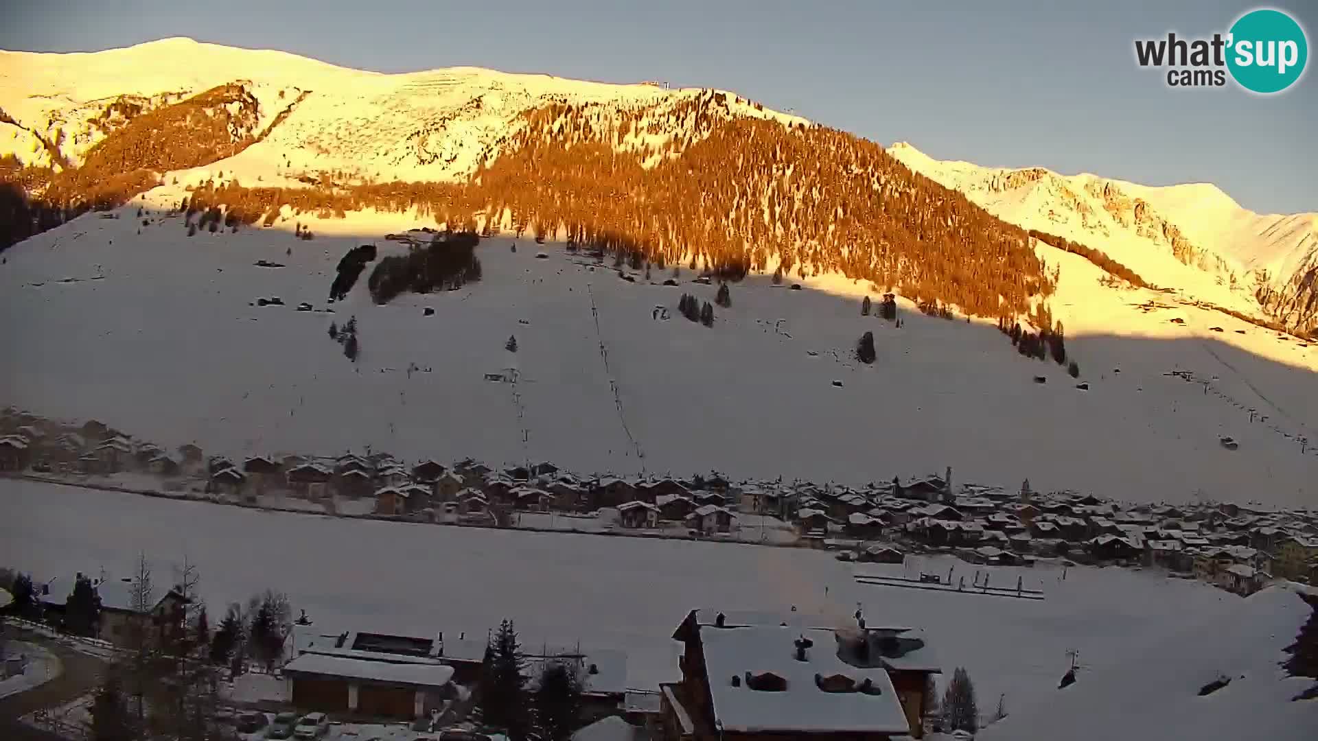 Neverovatna web kamera Livigno, panoramski pogled iz hotela Teola