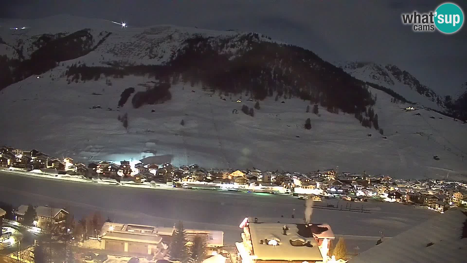 Spletna kamera Livigno panorama | pogled iz hotela Teola