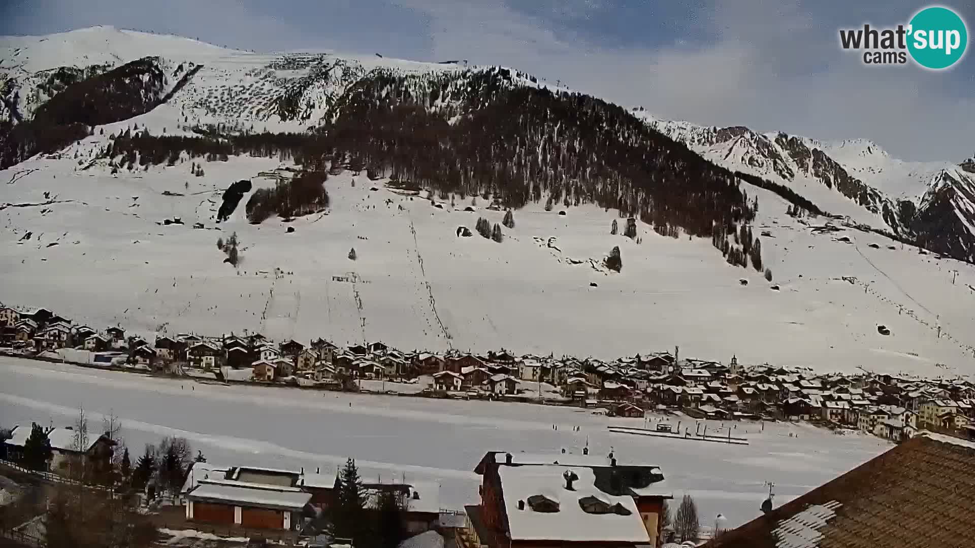 Spletna kamera Livigno panorama | pogled iz hotela Teola