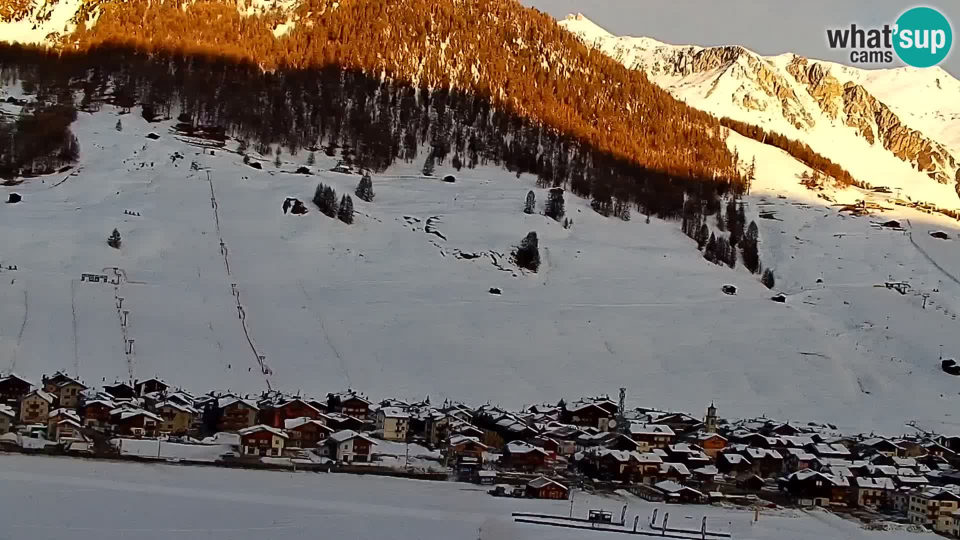 Amazing Livigno webcam panorama view from hotel Teola