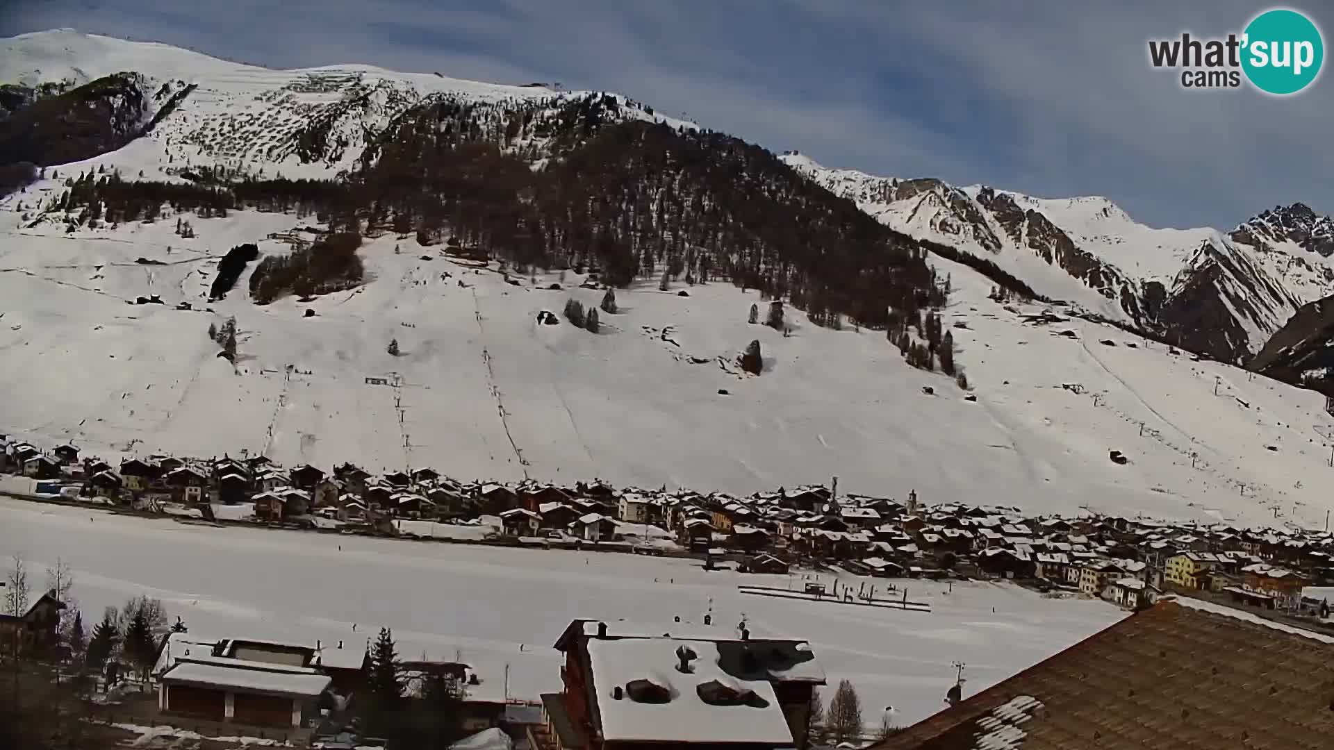 Spletna kamera Livigno panorama | pogled iz hotela Teola