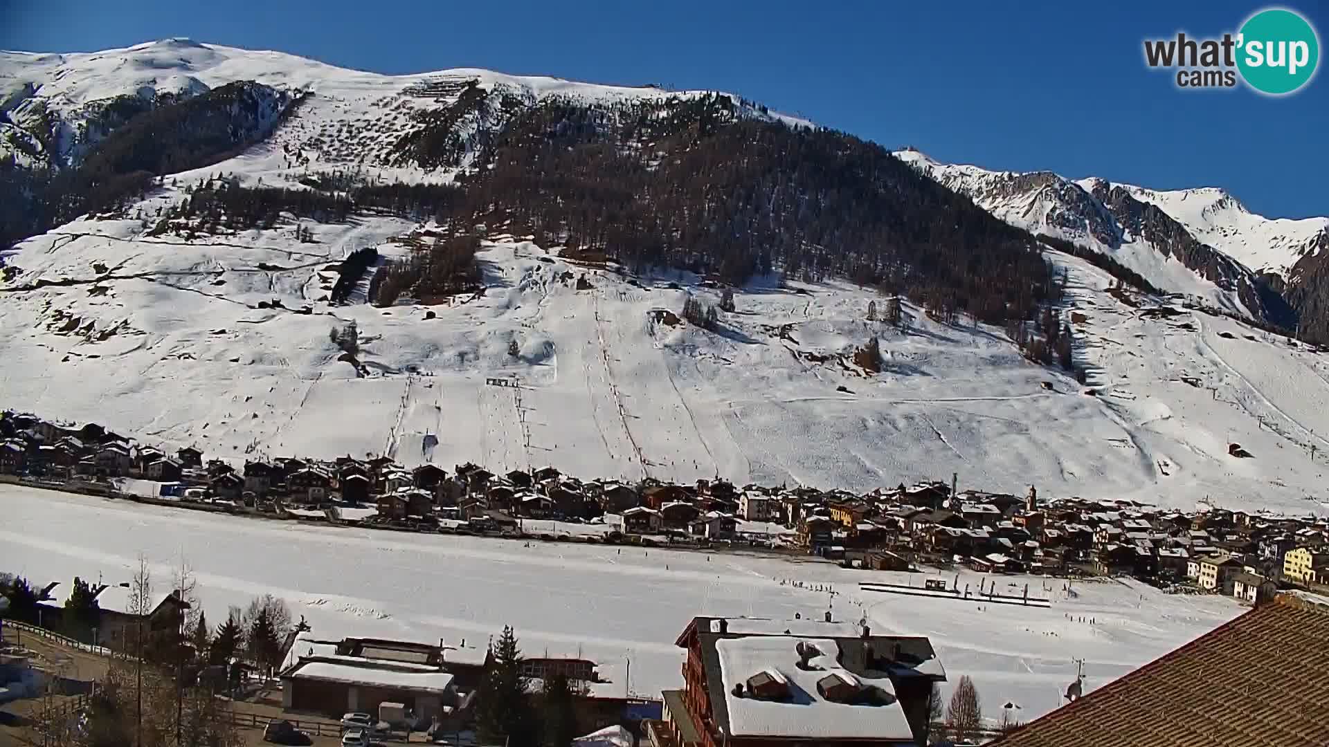 Spletna kamera Livigno panorama | pogled iz hotela Teola