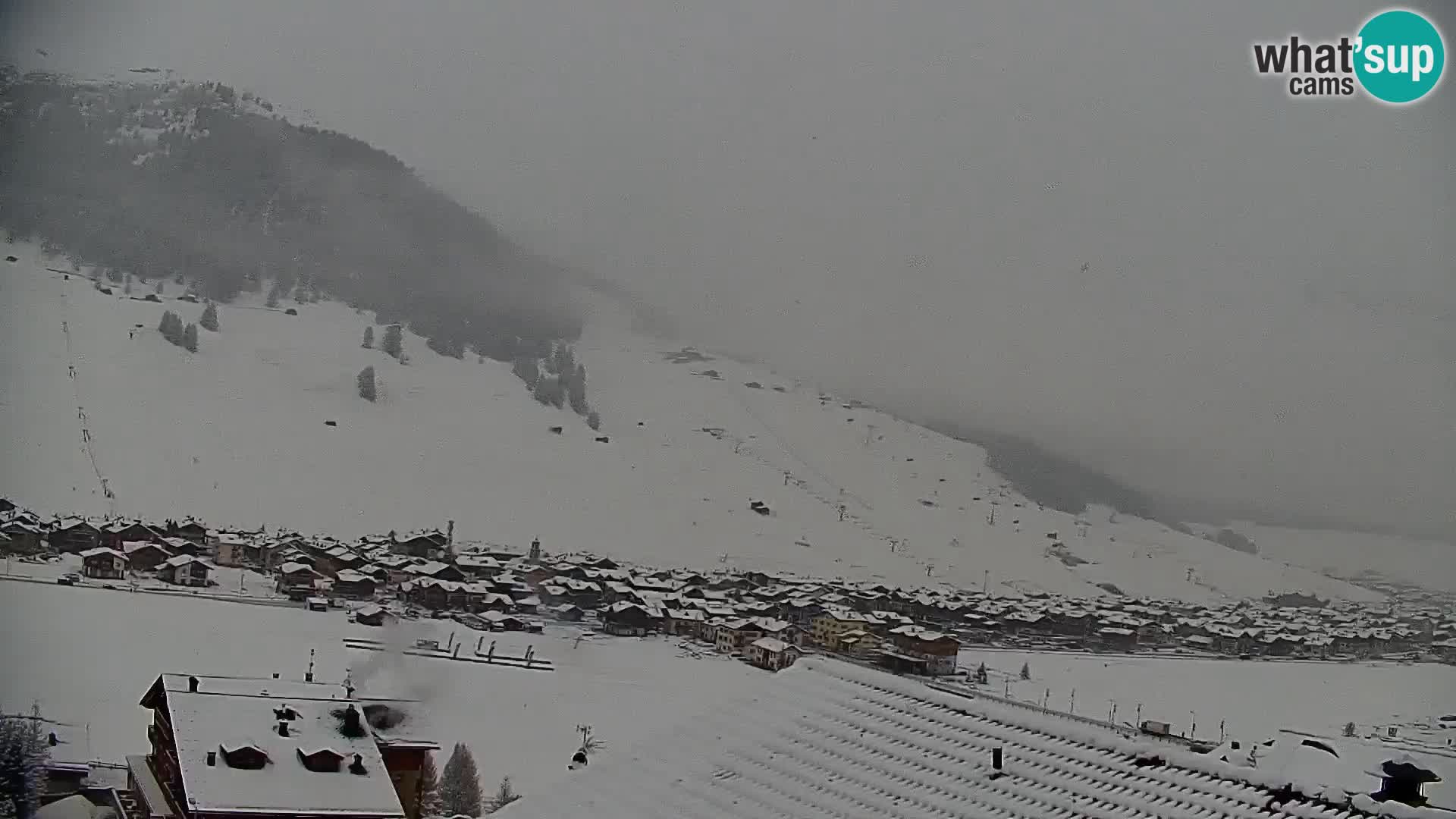 Amazing webcam Livigno, panoramic view from hotel Teola