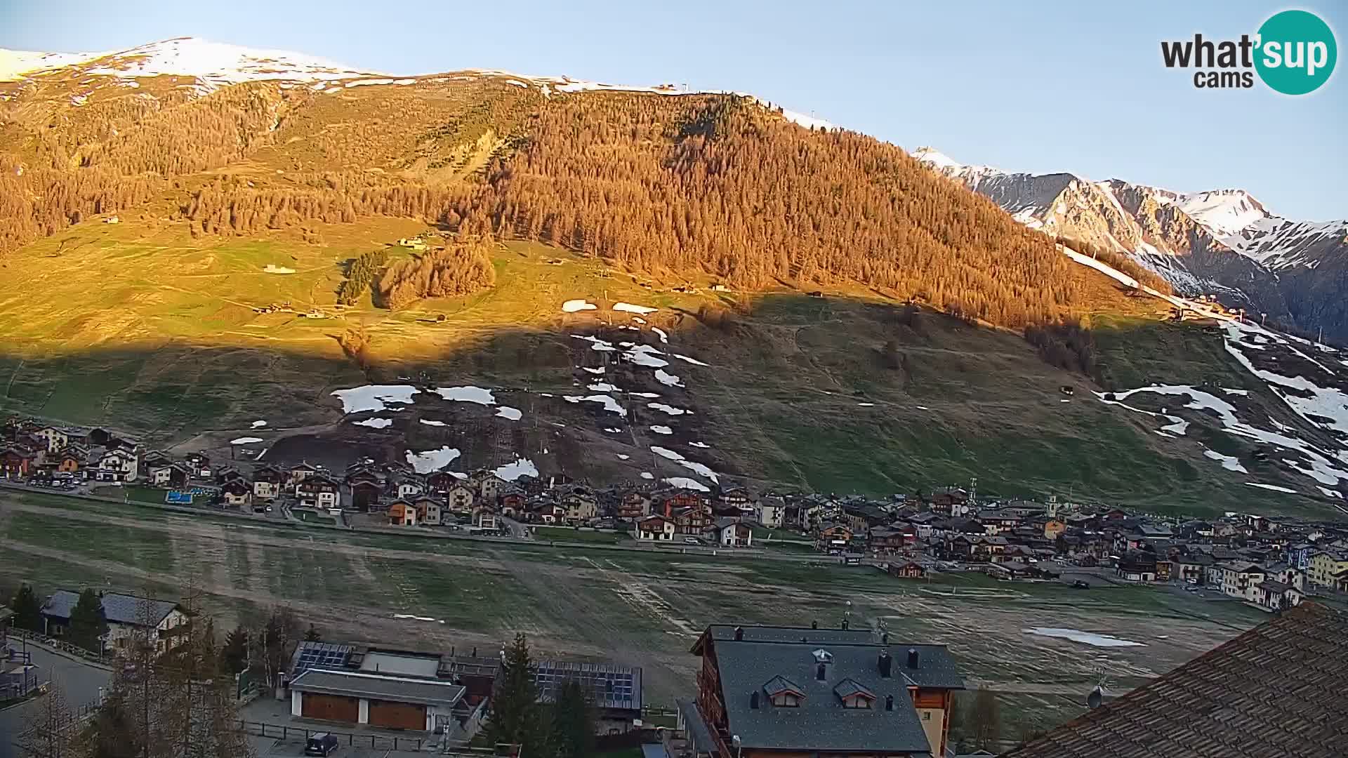 Amazing Livigno webcam panorama view from hotel Teola