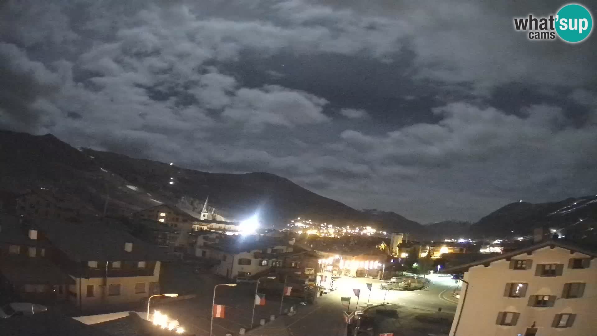 LIVIGNO weather webcam | city view