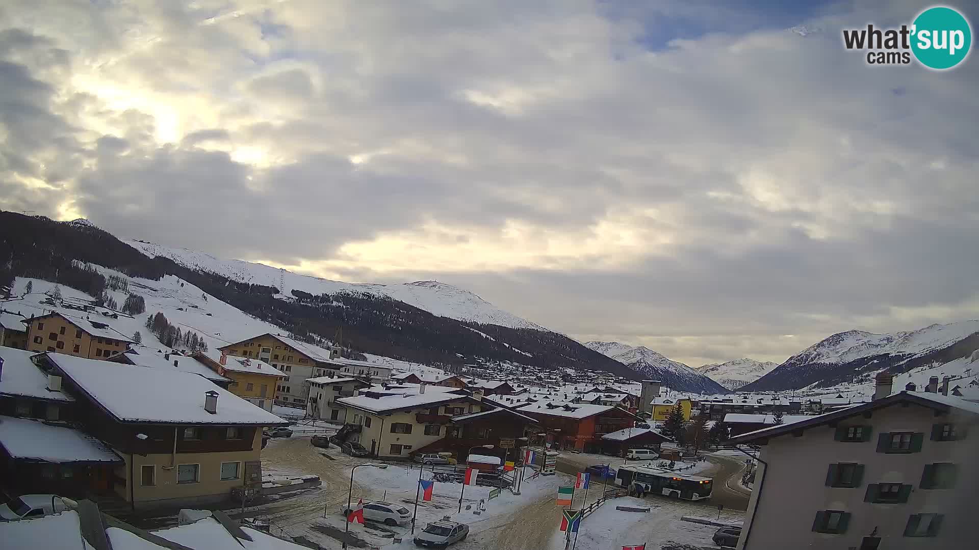 LIVIGNO weather webcam | city view