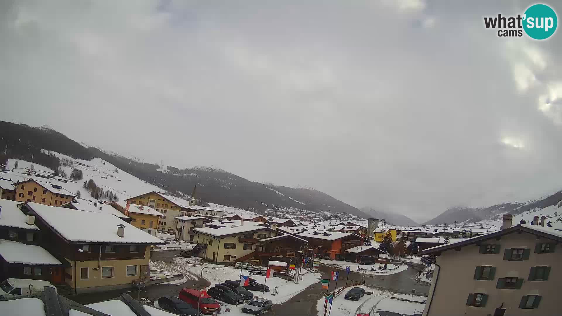 LIVIGNO weather webcam | city view