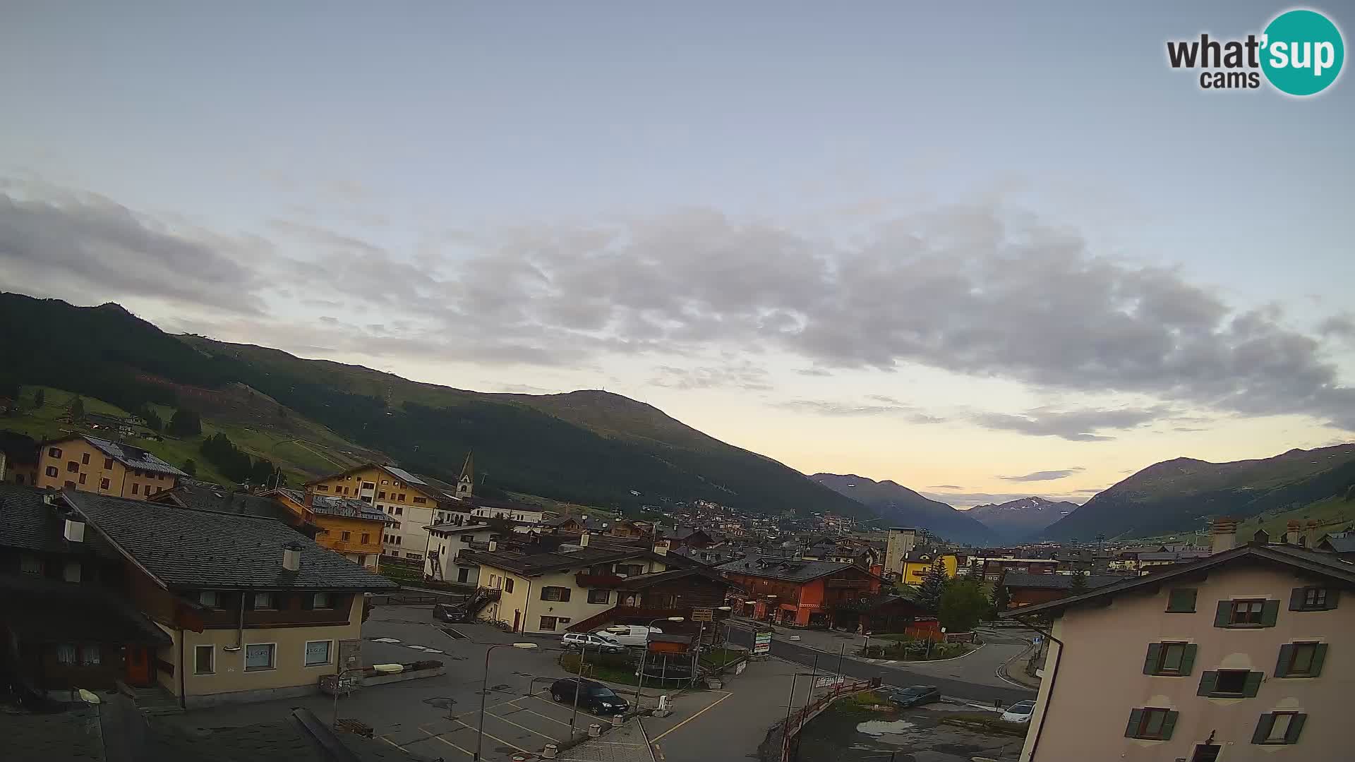 LIVIGNO weather webcam | city view