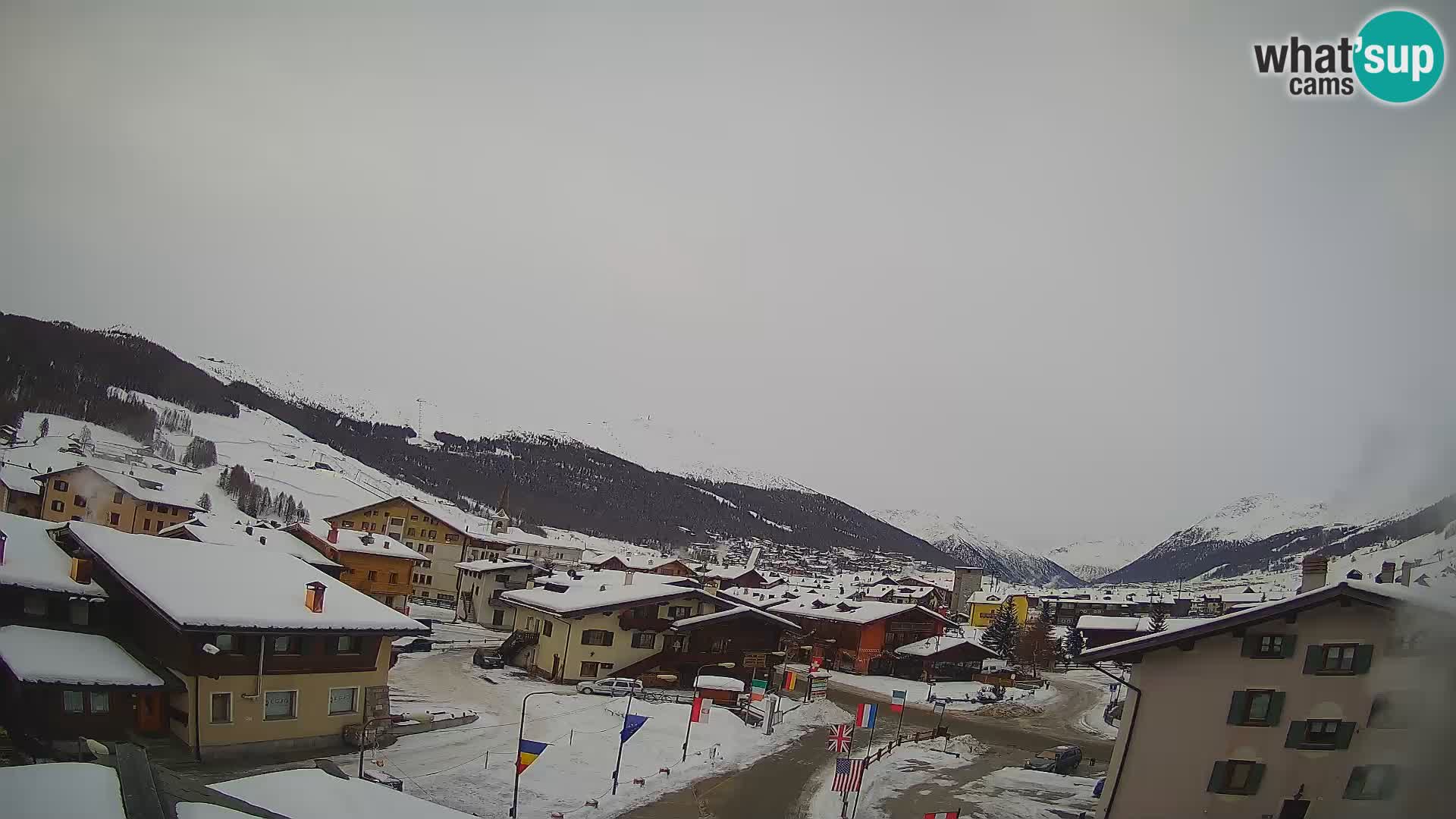 LIVIGNO weather webcam | city view