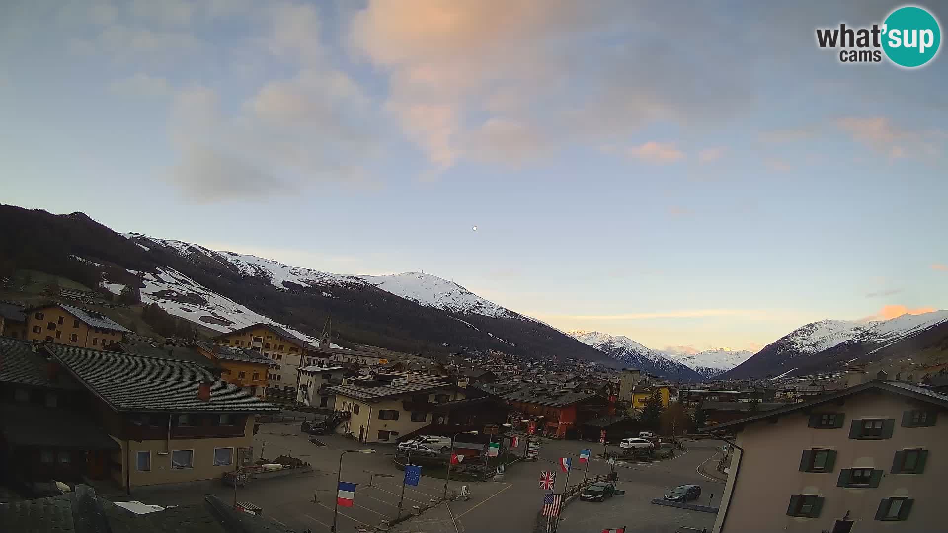 LIVIGNO weather webcam | city view