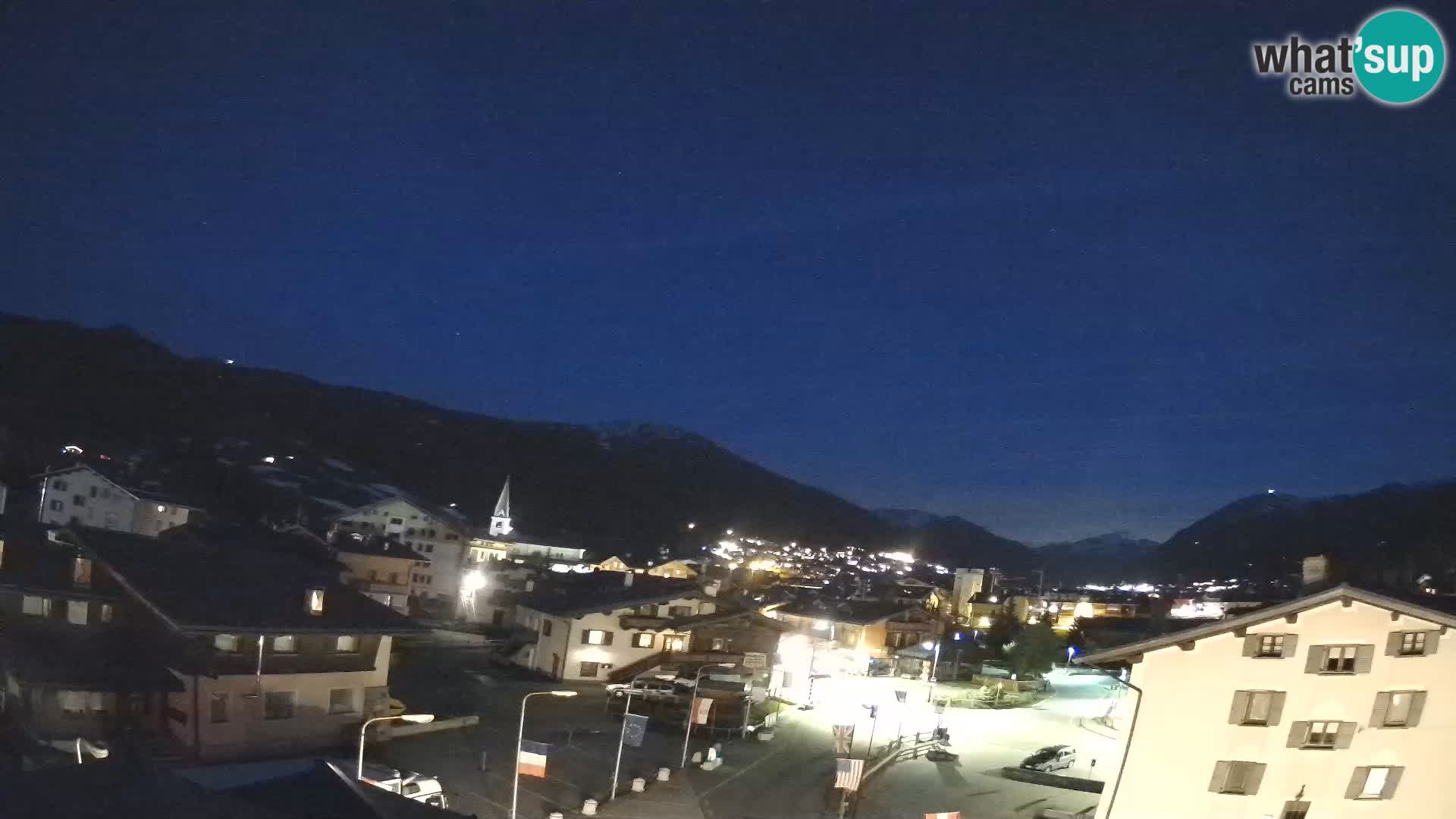 LIVIGNO weather webcam | city view