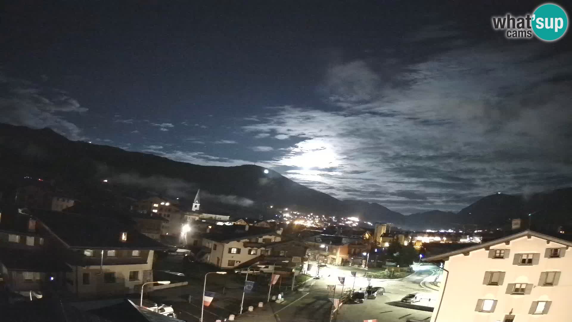 LIVIGNO weather webcam | city view