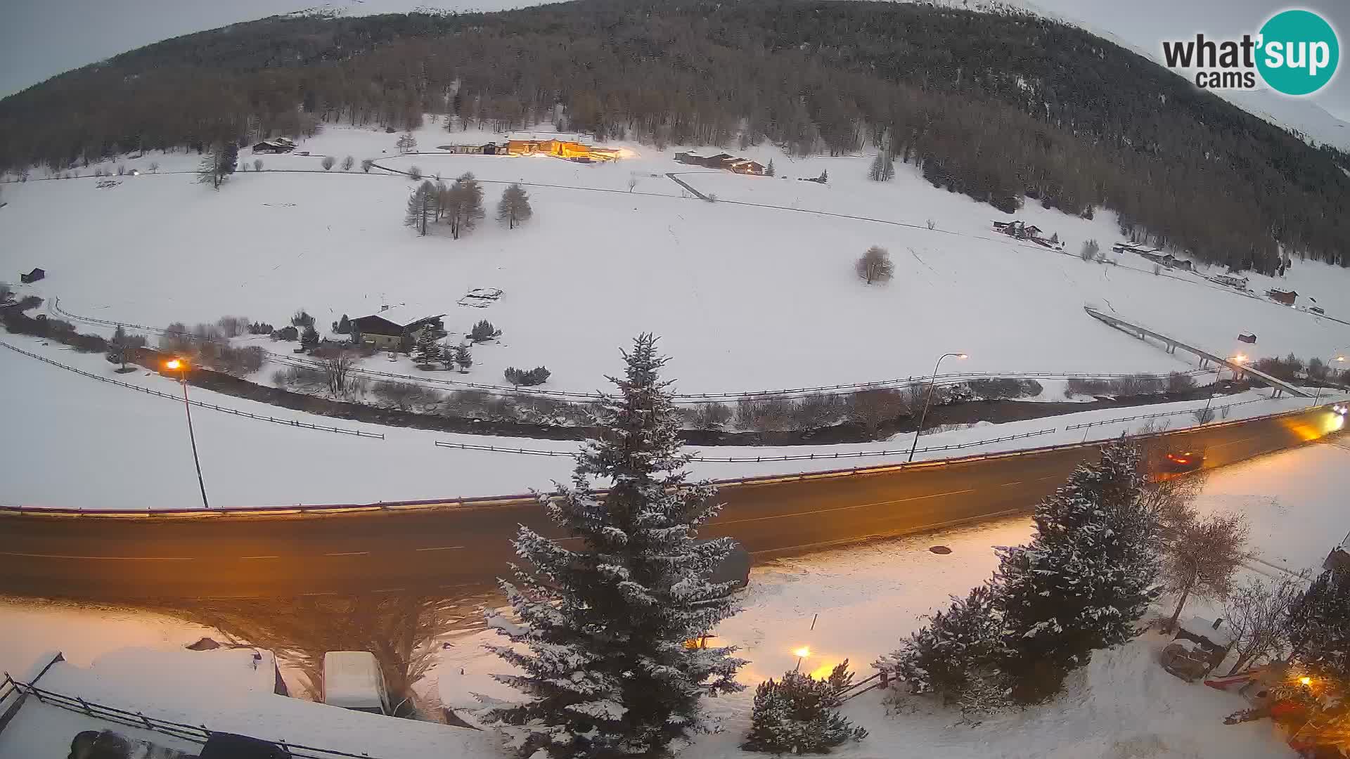 Livigno webcam LIVE Hotel Primula