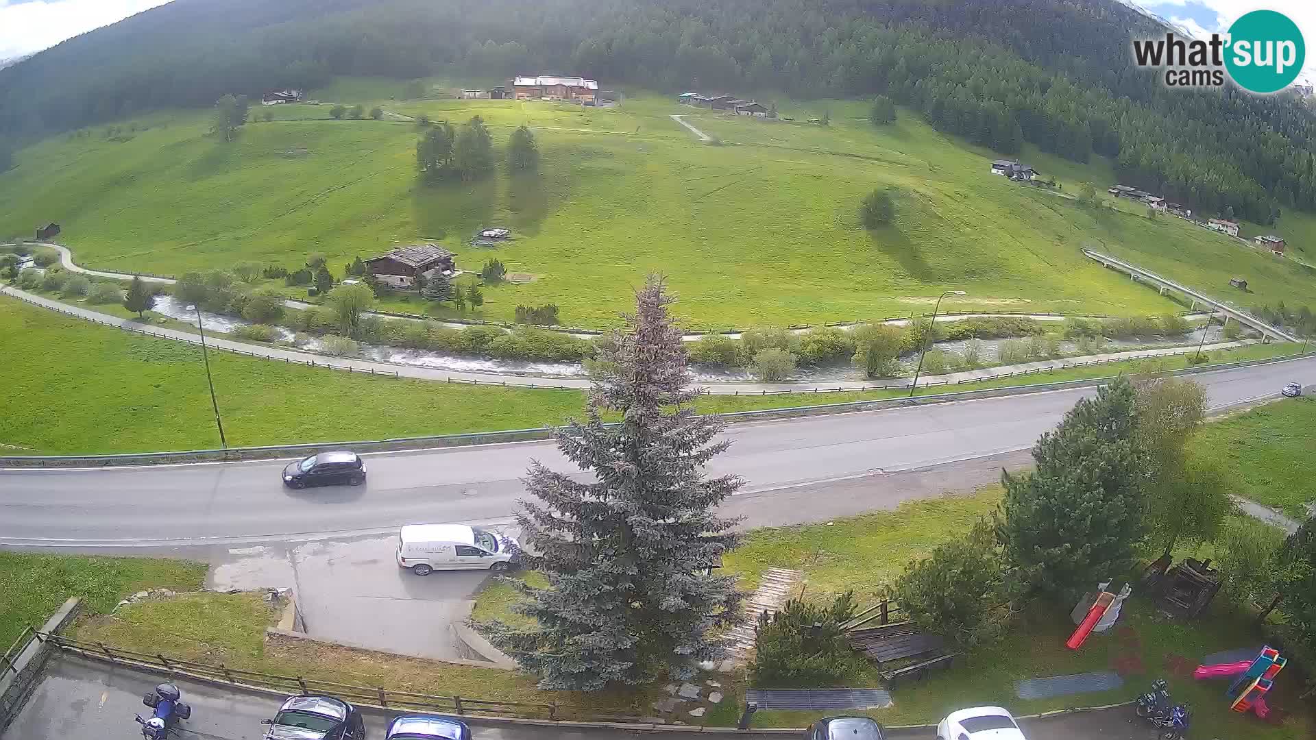 Livigno webcam LIVE Hotel Primula