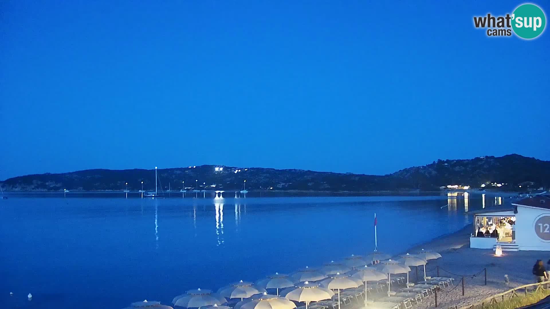 Spletna kamera Loiri porto San Paolo – Porto Taverna v živo Sardinija – Italija