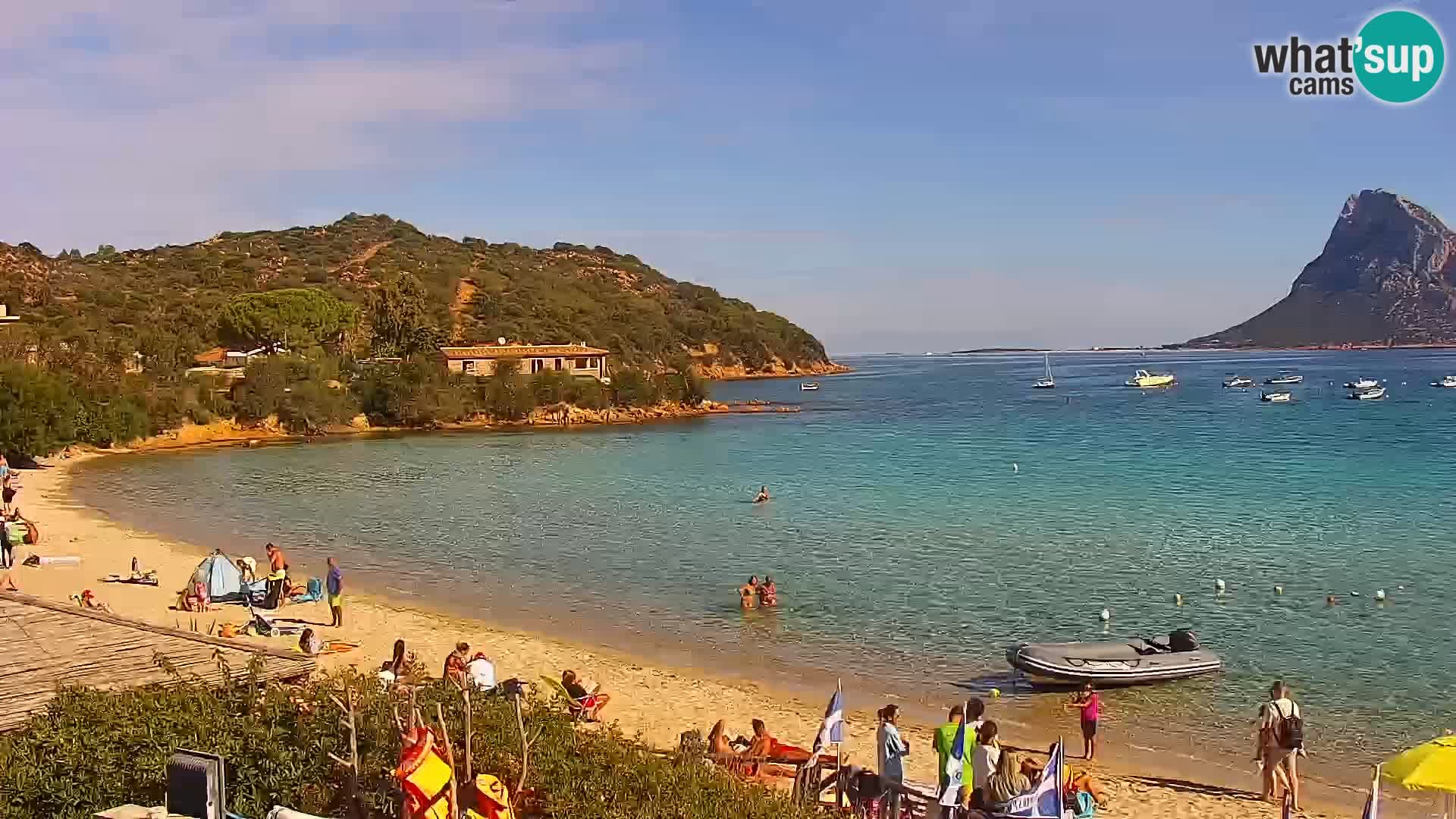 Live Webcam Loiri porto San Paolo – Porto Taverna Livecam Cerdeña – Italia