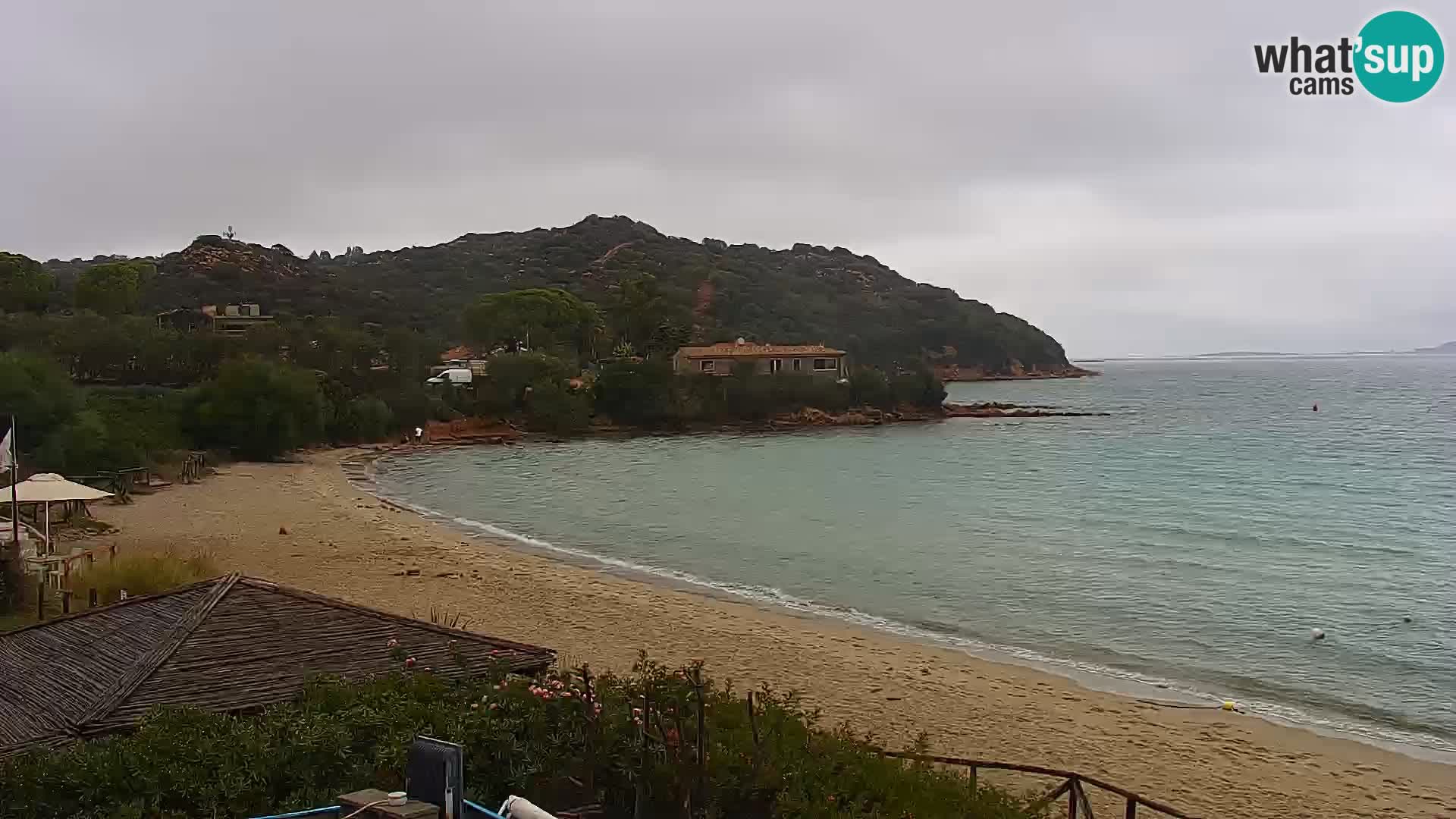 Spletna kamera Loiri porto San Paolo – Porto Taverna v živo Sardinija – Italija