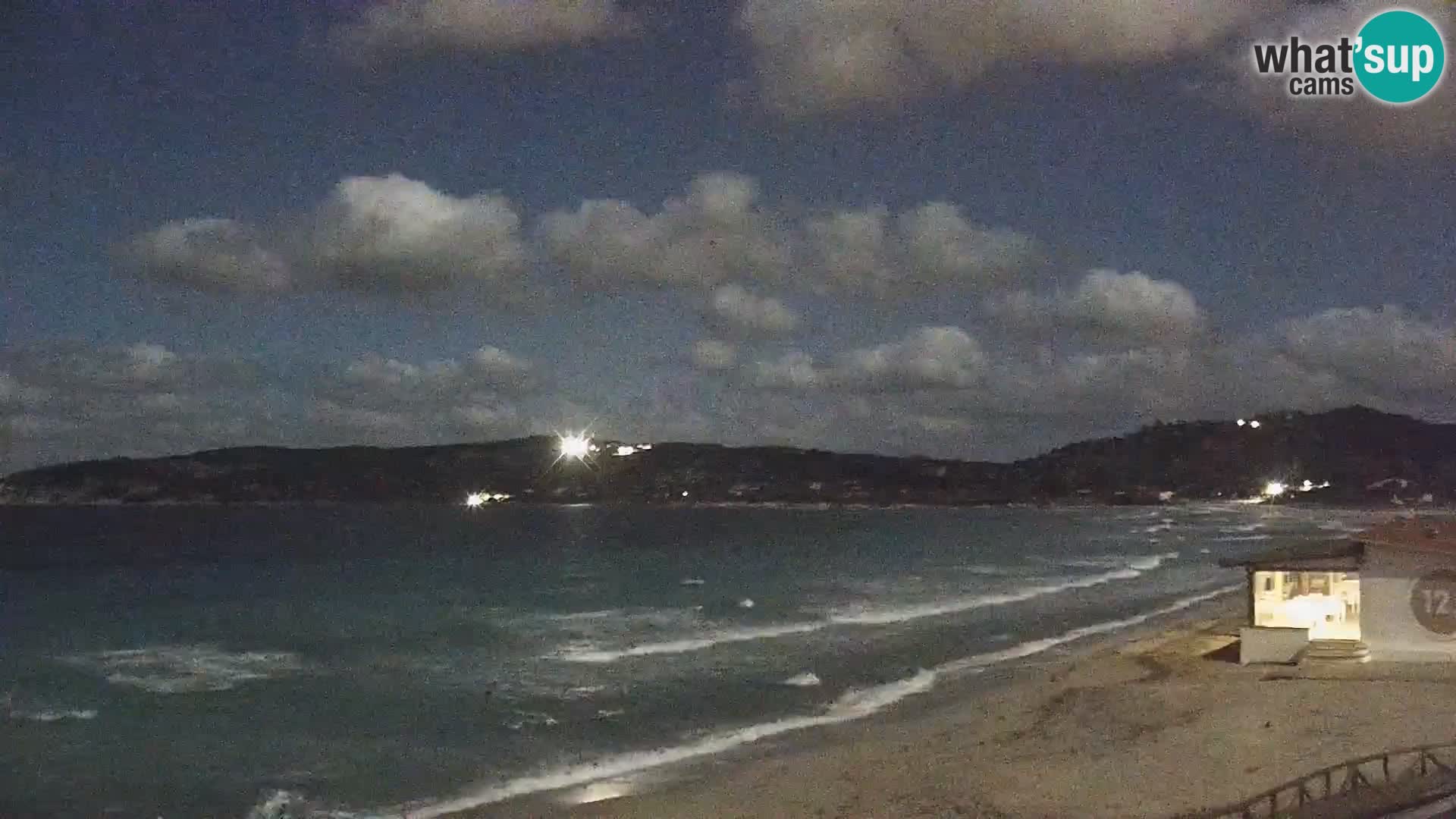 Spletna kamera Loiri porto San Paolo – Porto Taverna v živo Sardinija – Italija