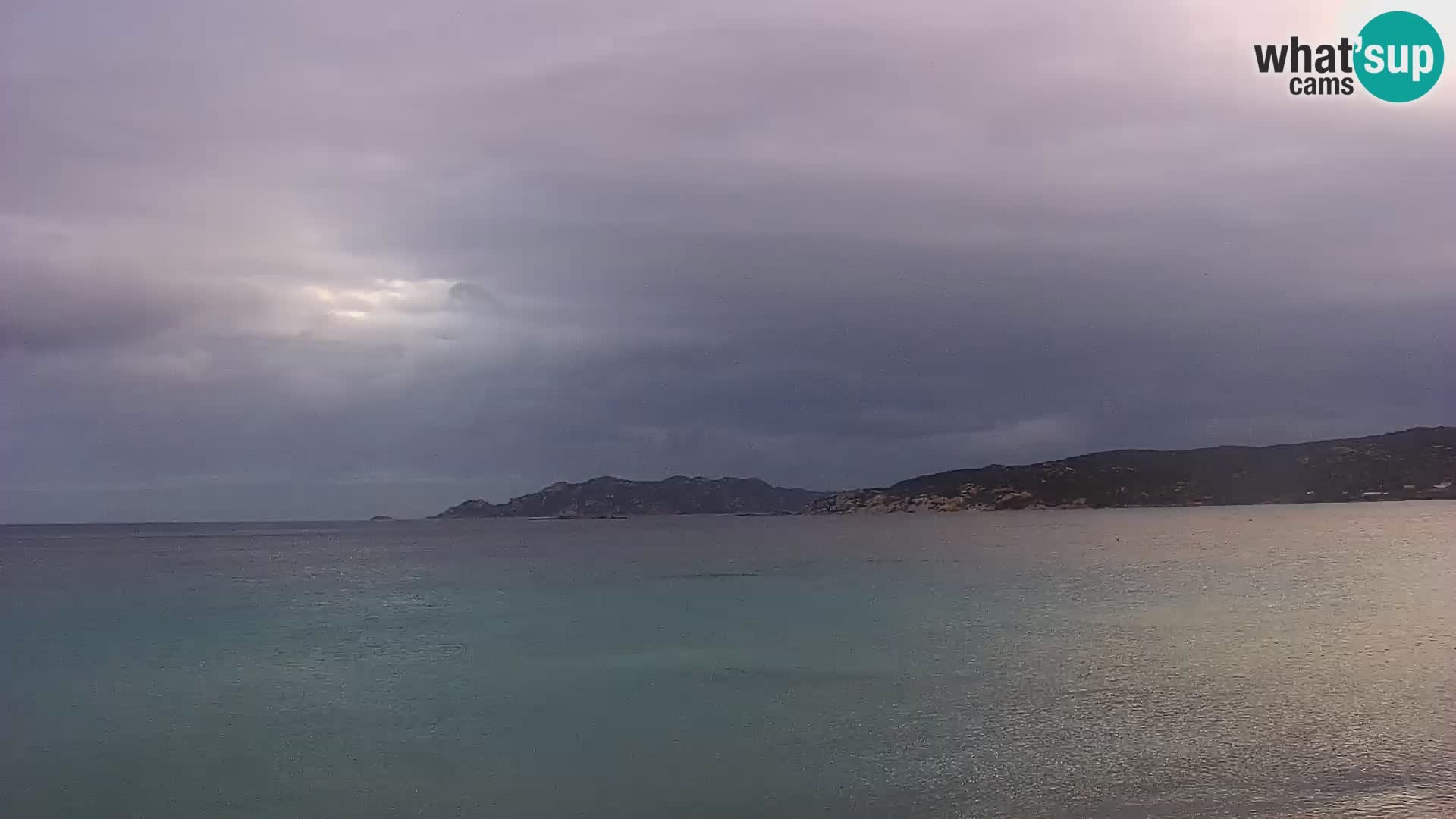 Spletna kamera Loiri porto San Paolo – Porto Taverna v živo Sardinija – Italija