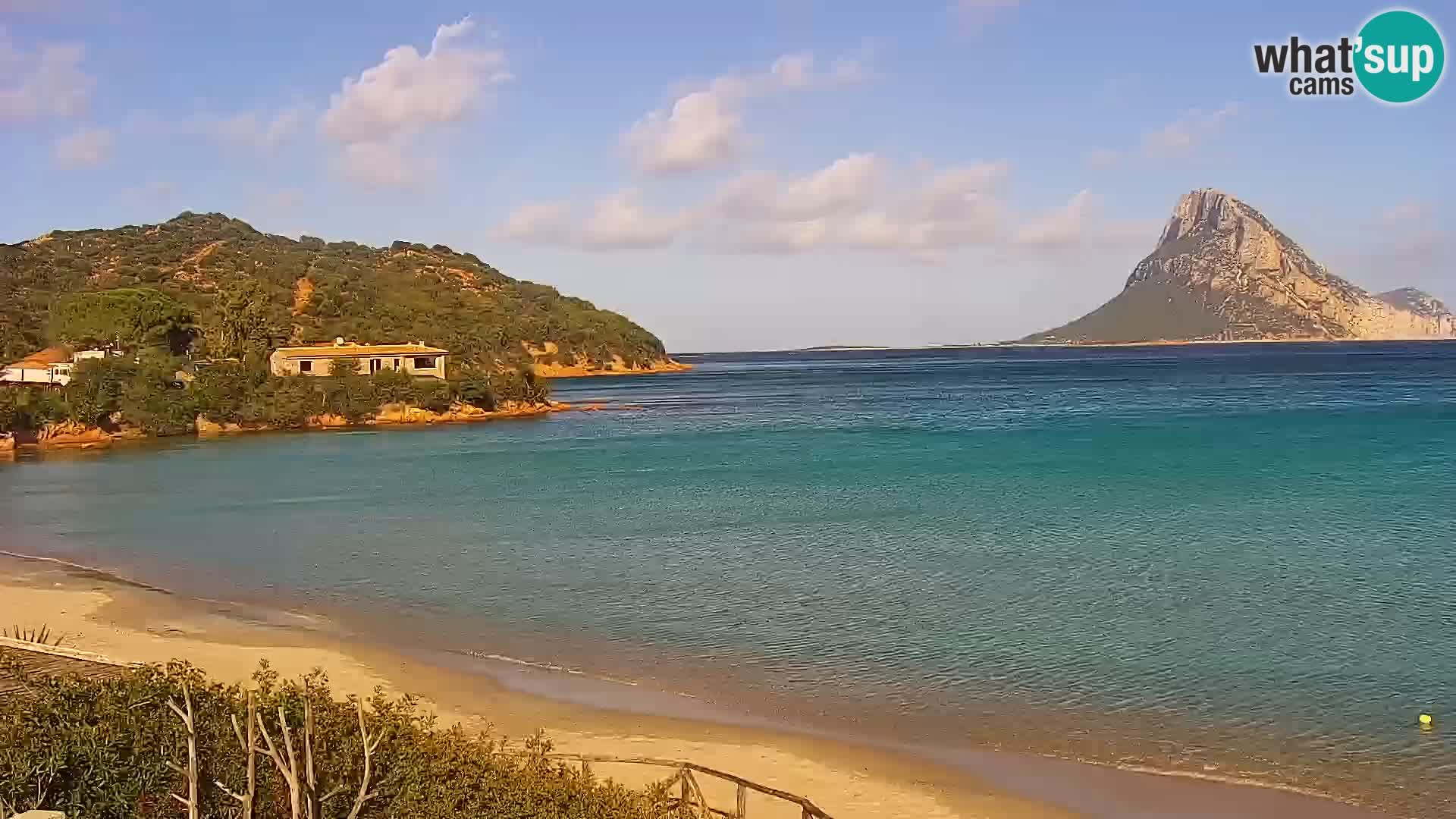 Live Webcam Loiri porto San Paolo – Porto Taverna Livecam Sardinien – Italien