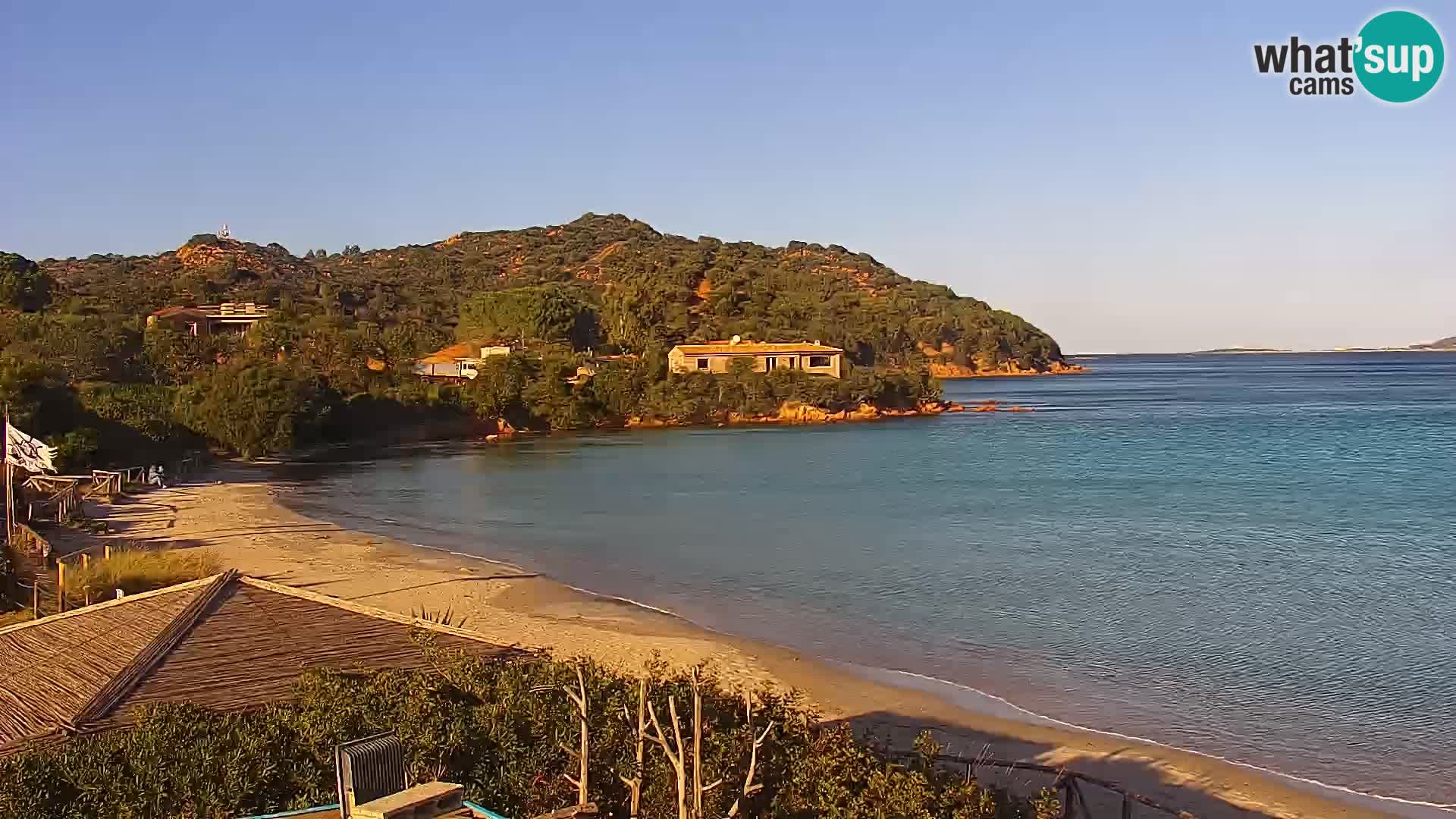 Web kamera Loiri porto San Paolo – Porto Taverna u uživo Sardinija – Italija