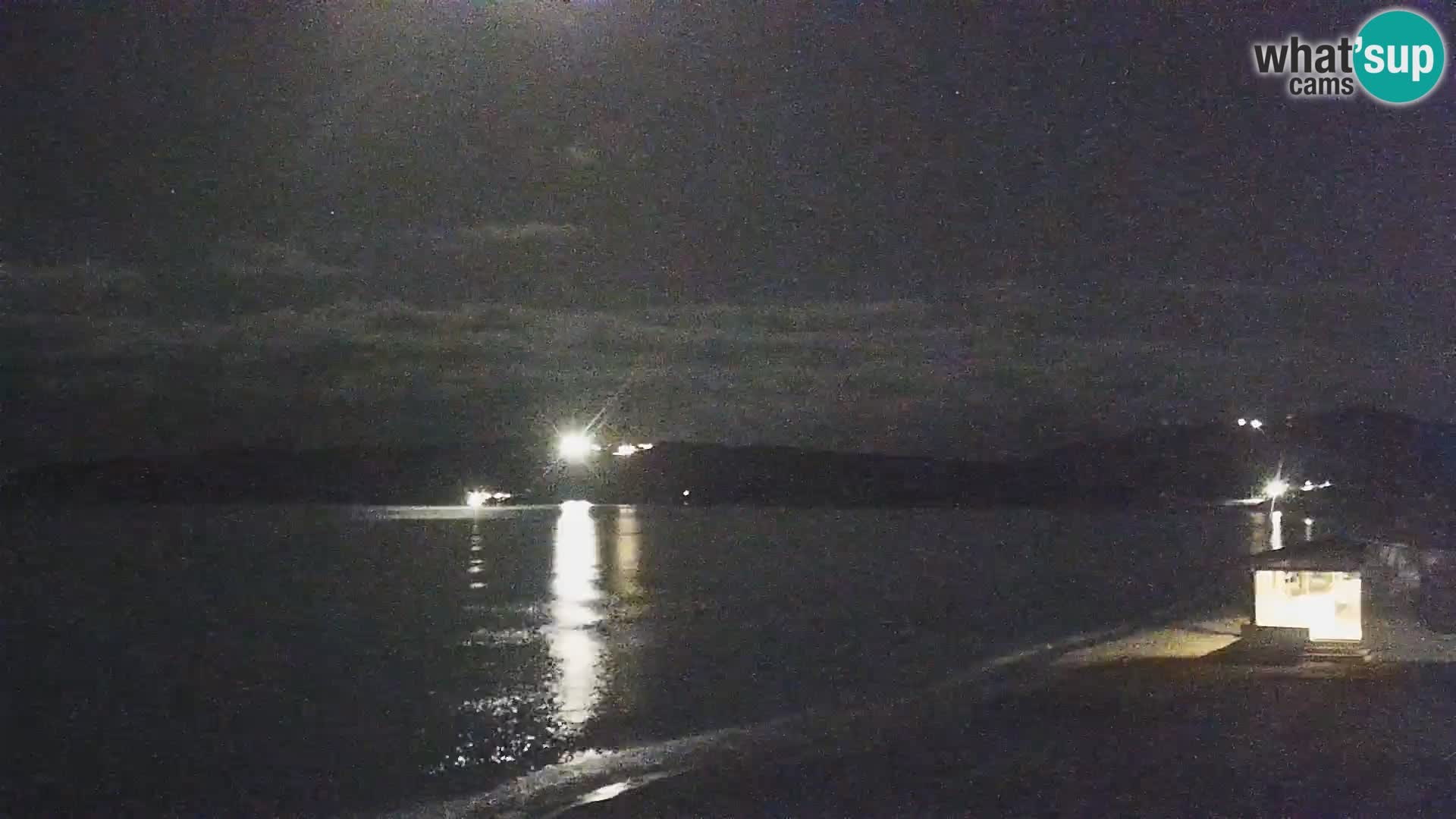 Spletna kamera Loiri porto San Paolo – Porto Taverna v živo Sardinija – Italija