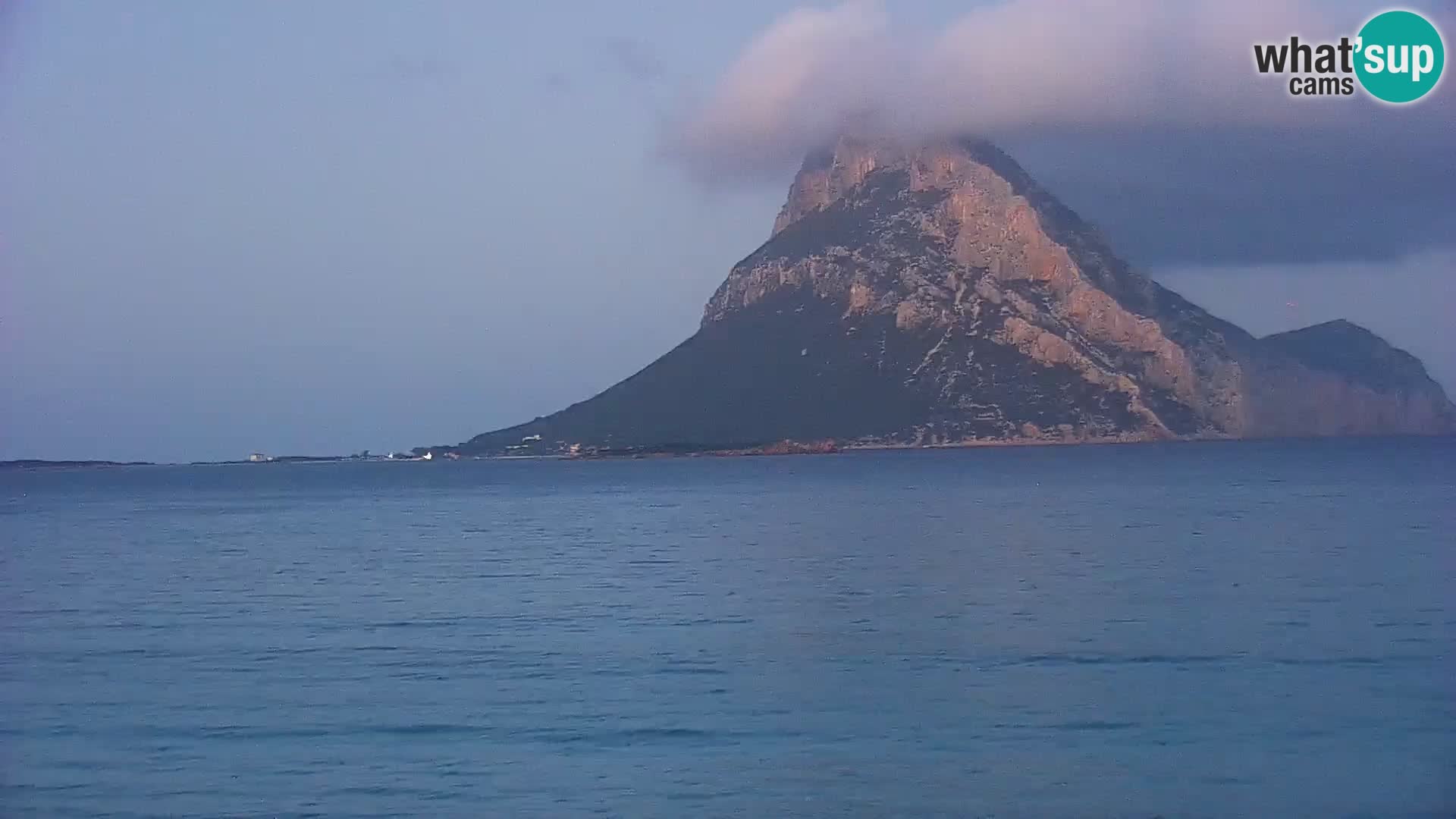 Web kamera Loiri porto San Paolo – Porto Taverna u uživo Sardinija – Italija