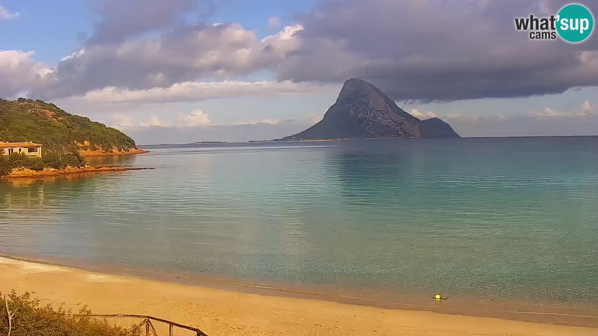 Web kamera Loiri porto San Paolo – Porto Taverna u uživo Sardinija – Italija