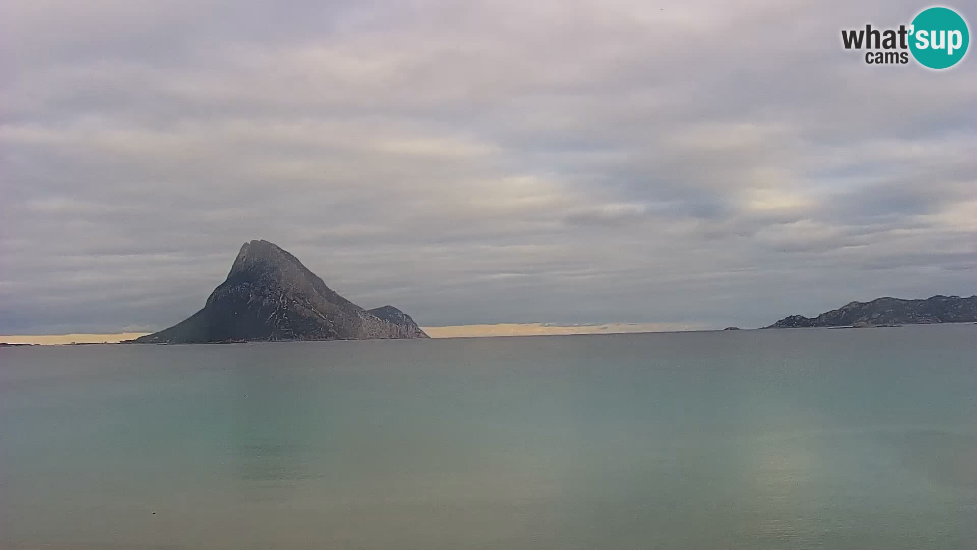 Spletna kamera Loiri porto San Paolo – Porto Taverna v živo Sardinija – Italija