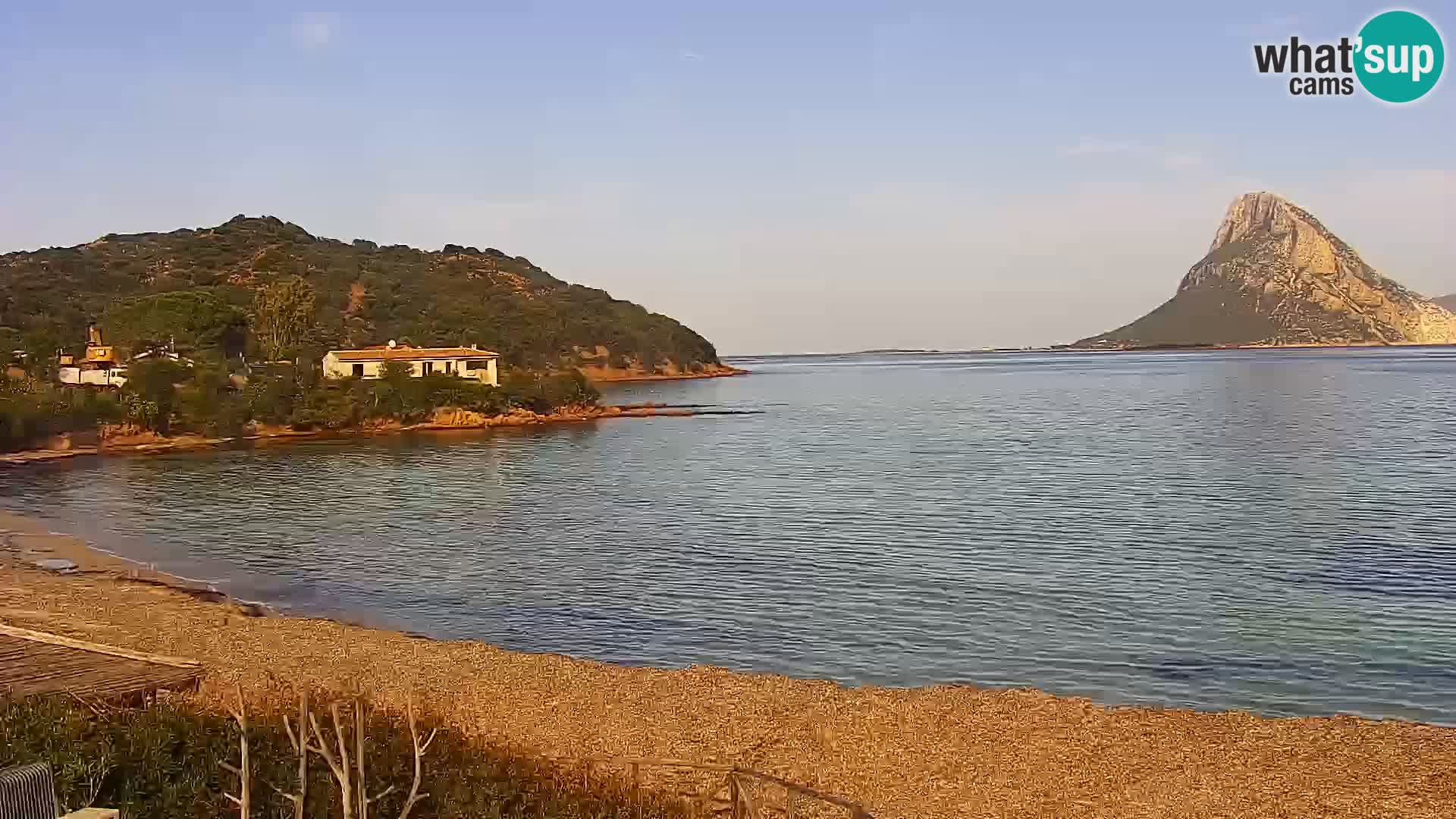 Live Webcam Loiri porto San Paolo – Porto Taverna Livecam Sardinien – Italien