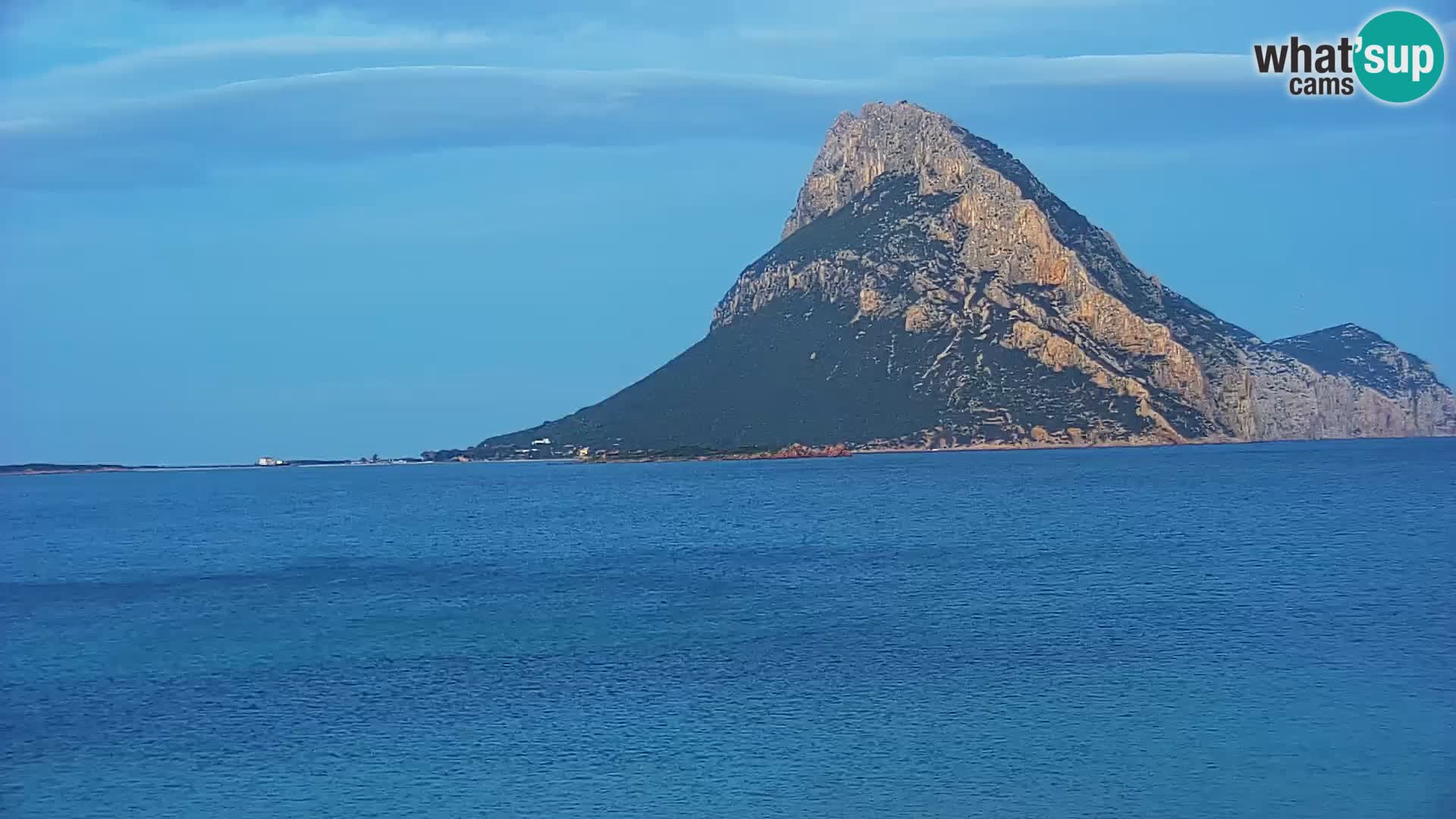 Spletna kamera Loiri porto San Paolo – Porto Taverna v živo Sardinija – Italija