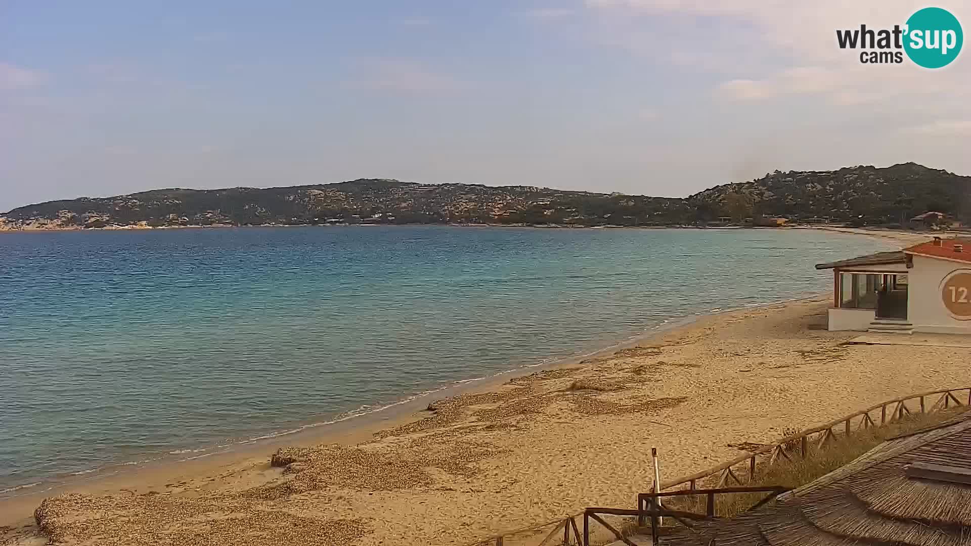 Spletna kamera Loiri porto San Paolo – Porto Taverna v živo Sardinija – Italija