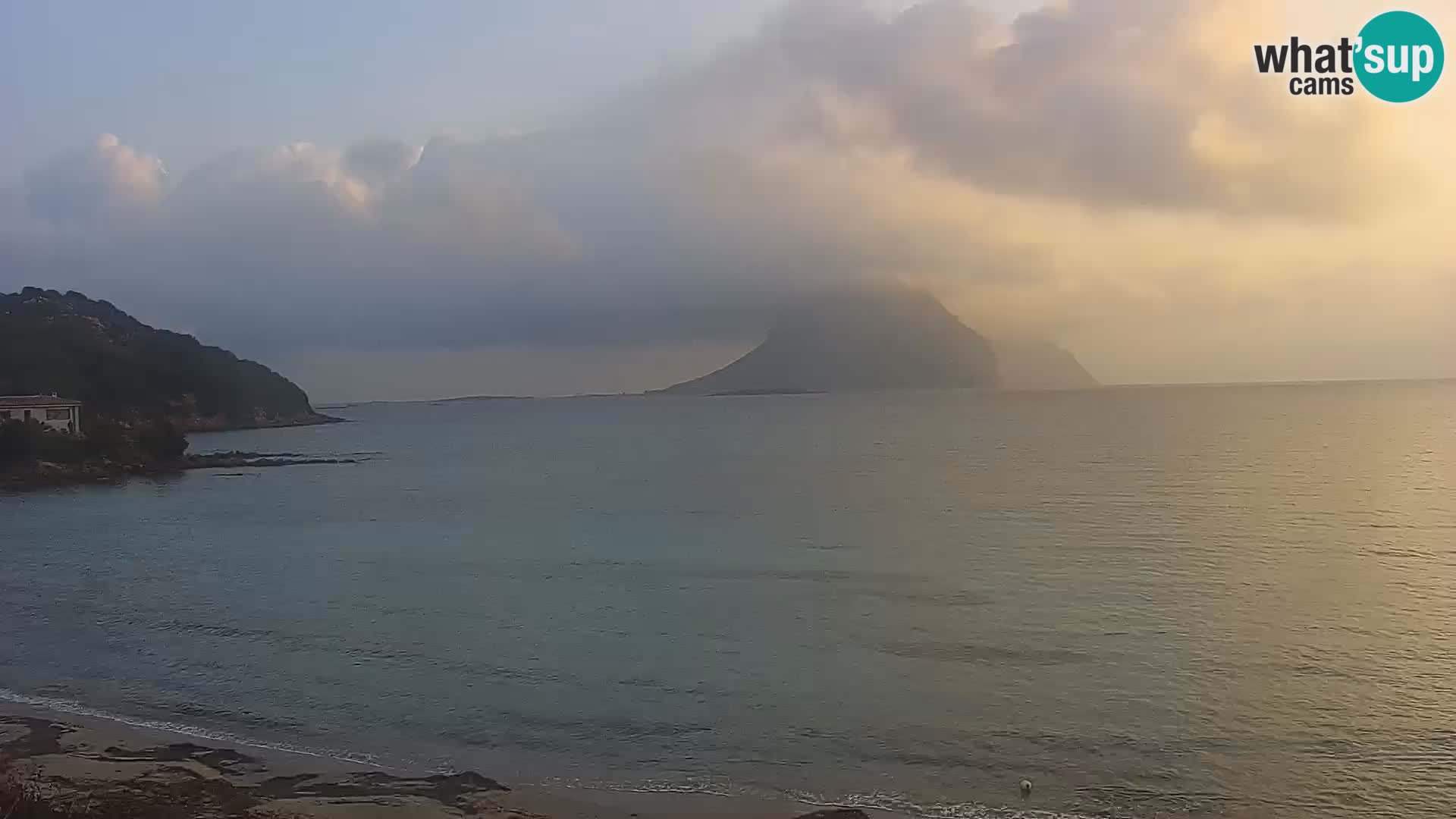 Porto Taverna Webcam – Loiri live cam Porto San Paolo – Sardinia – Italy