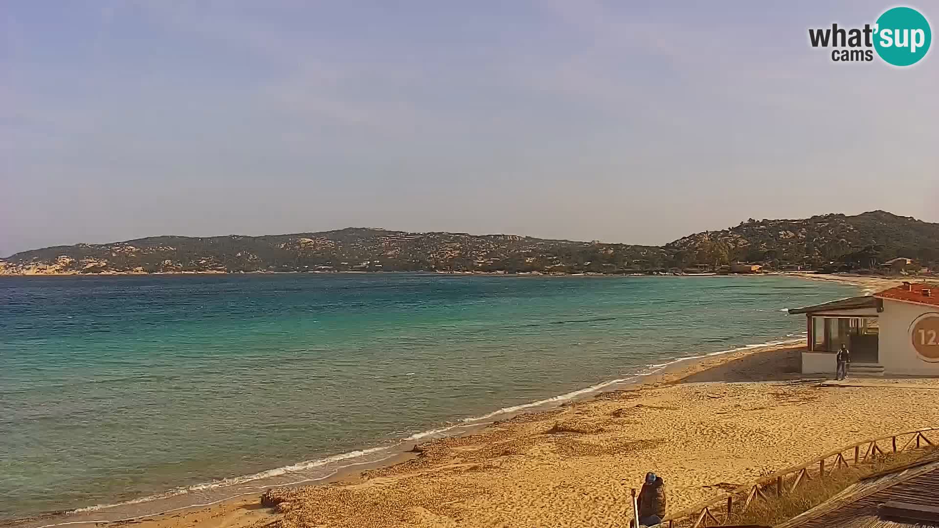 Spletna kamera Loiri porto San Paolo – Porto Taverna v živo Sardinija – Italija