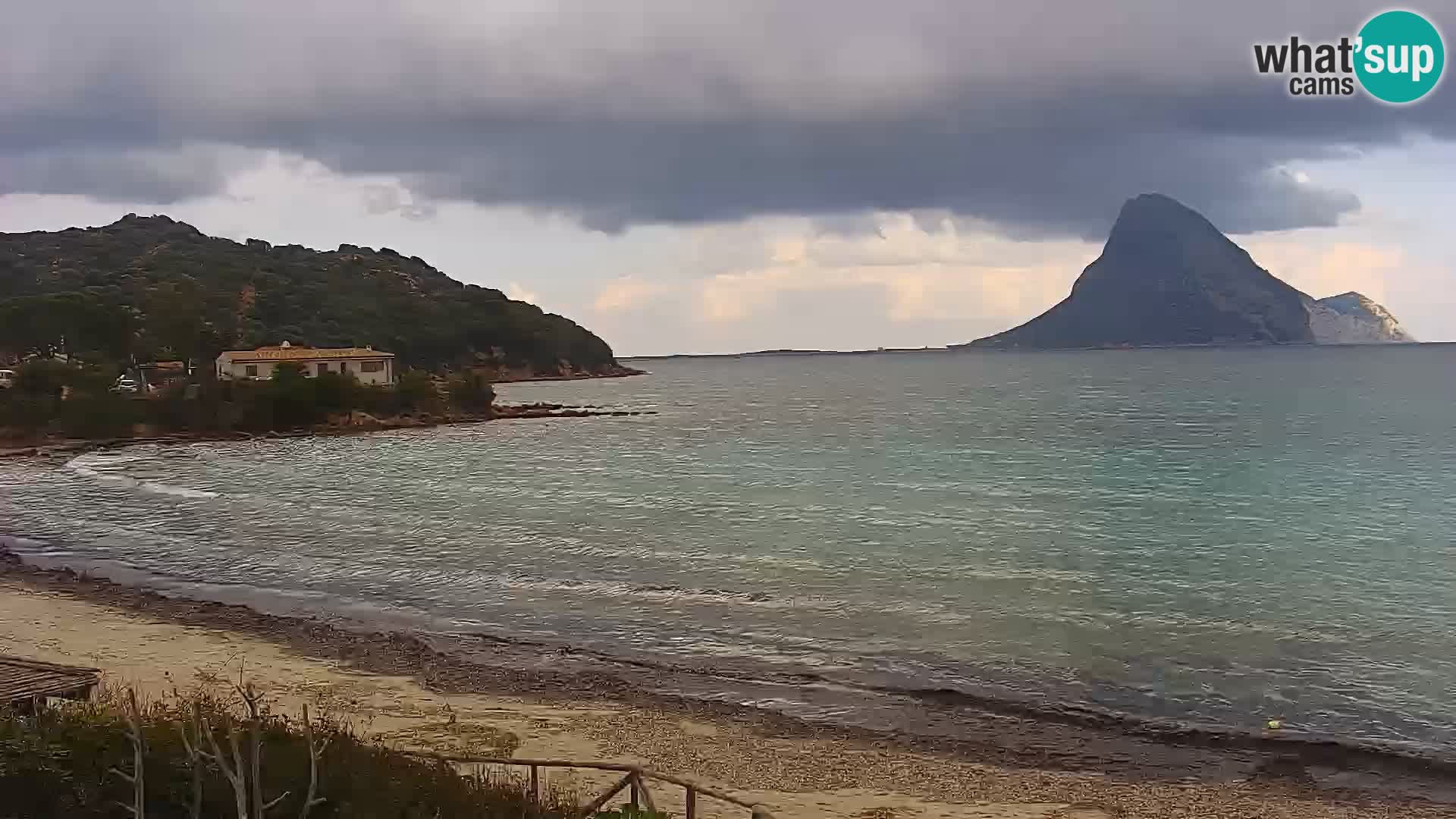 Spletna kamera Loiri porto San Paolo – Porto Taverna v živo Sardinija – Italija