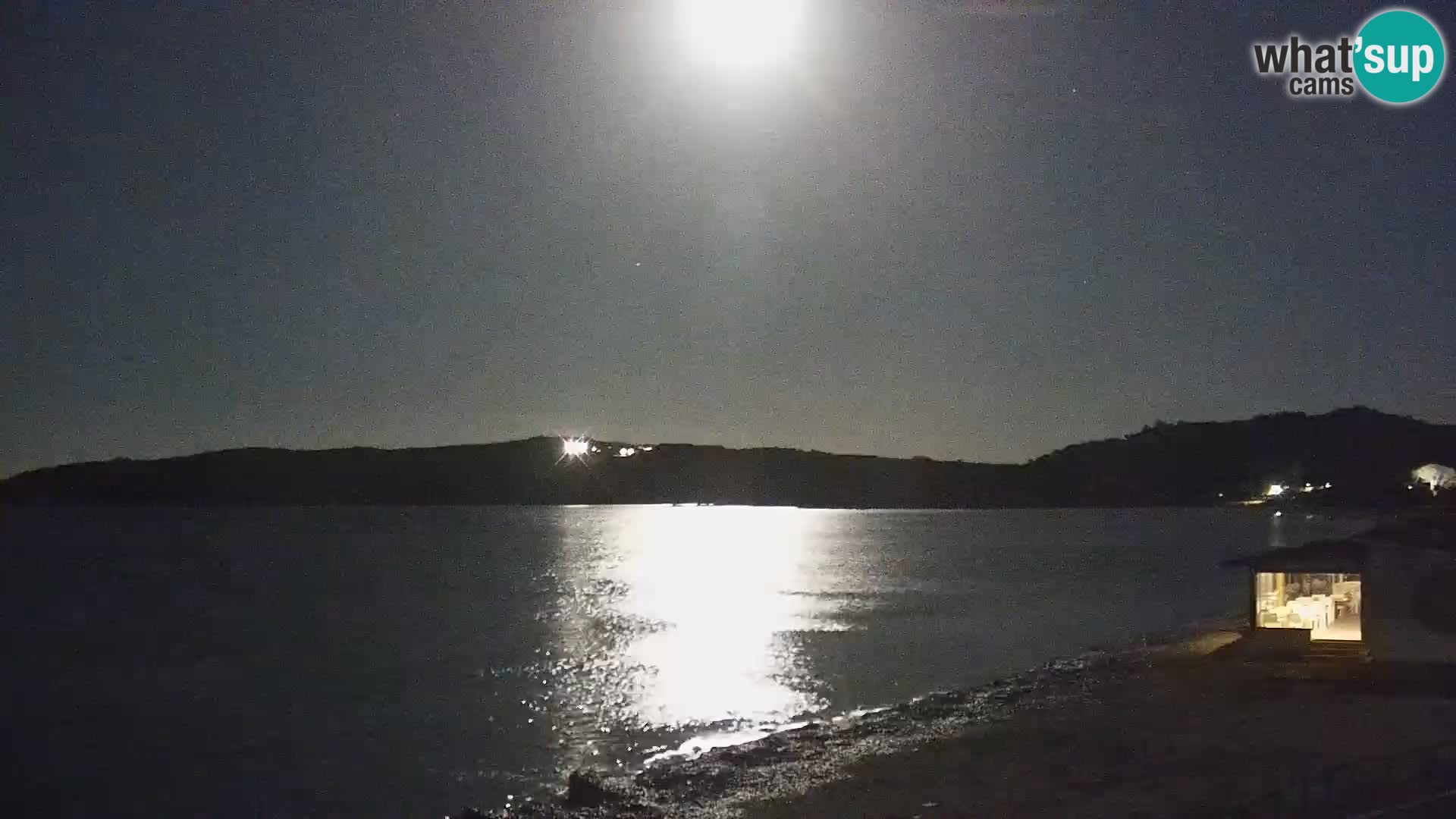 Spletna kamera Loiri porto San Paolo – Porto Taverna v živo Sardinija – Italija