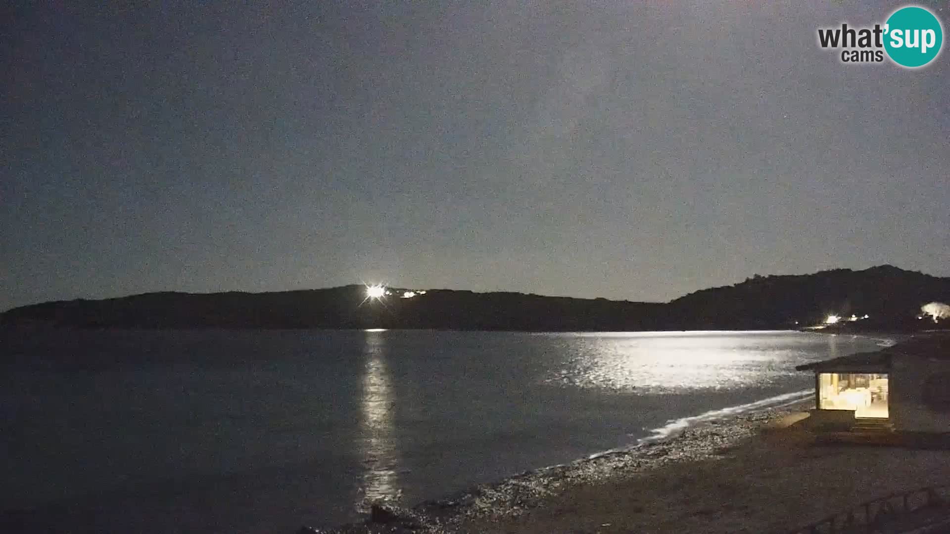 Spletna kamera Loiri porto San Paolo – Porto Taverna v živo Sardinija – Italija