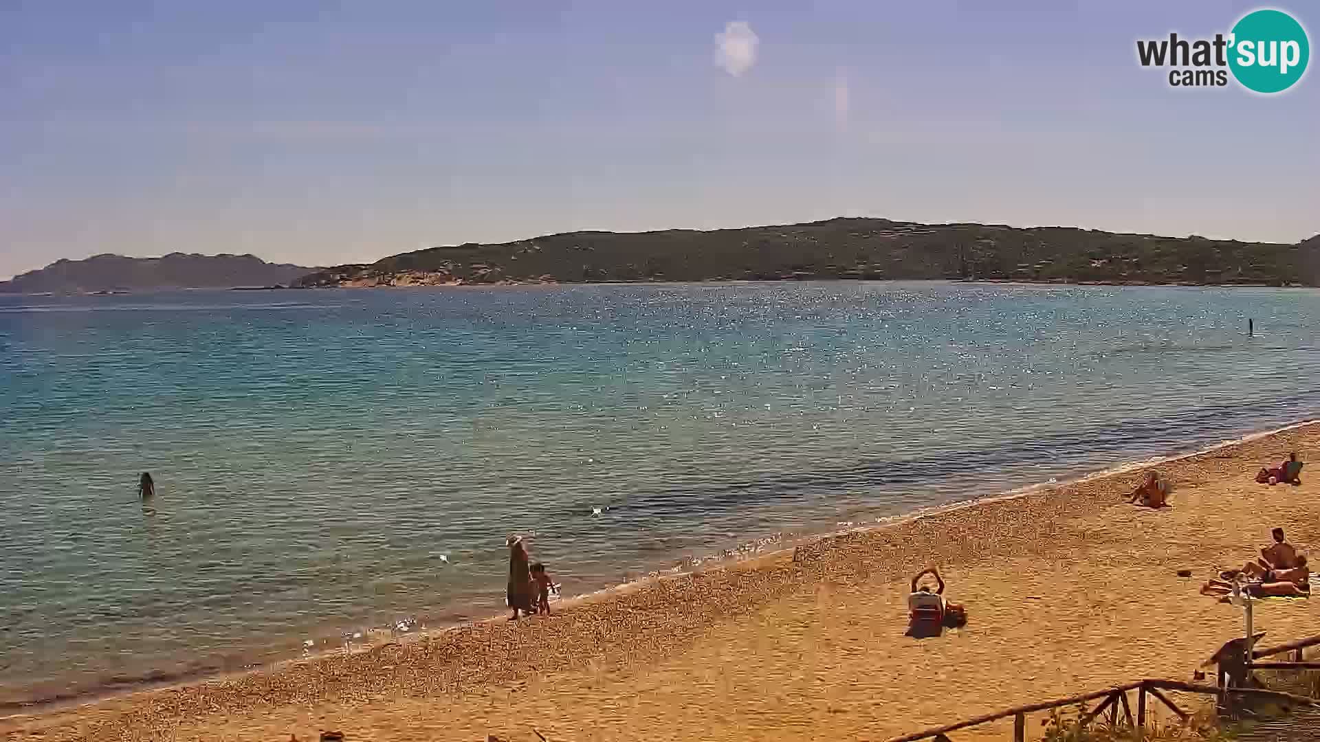 Live Webcam Loiri porto San Paolo – Porto Taverna Livecam Cerdeña – Italia