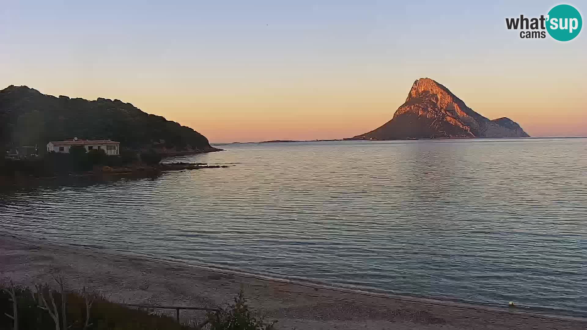 Live Webcam Loiri porto San Paolo – Porto Taverna Livecam Sardaigne – Italie