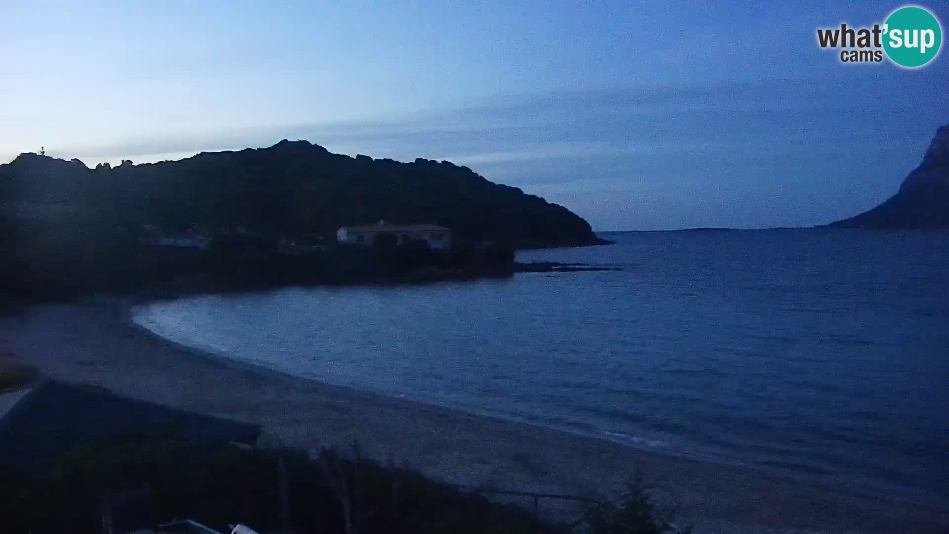 Web kamera Loiri porto San Paolo – Porto Taverna u uživo Sardinija – Italija