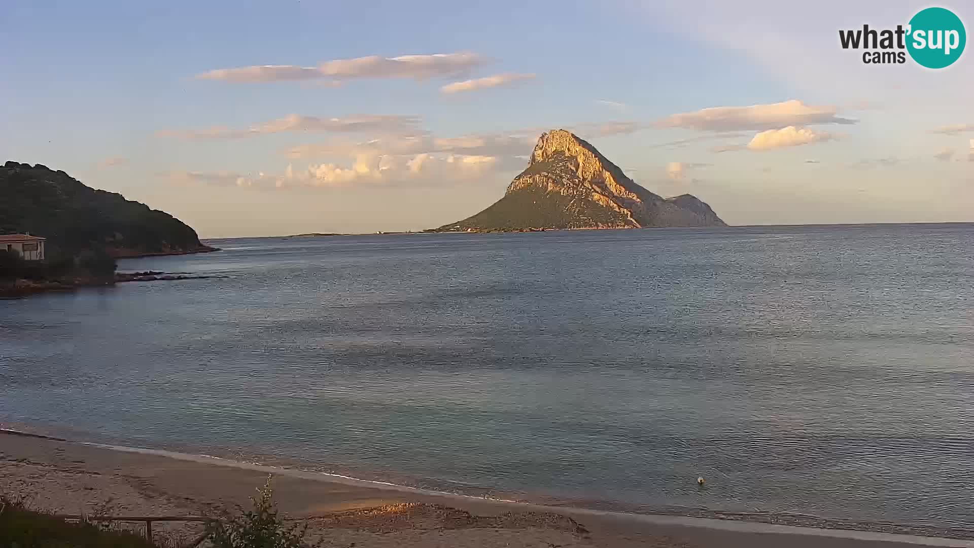 Porto Taverna Webcam – Loiri live cam Porto San Paolo – Sardinia – Italy