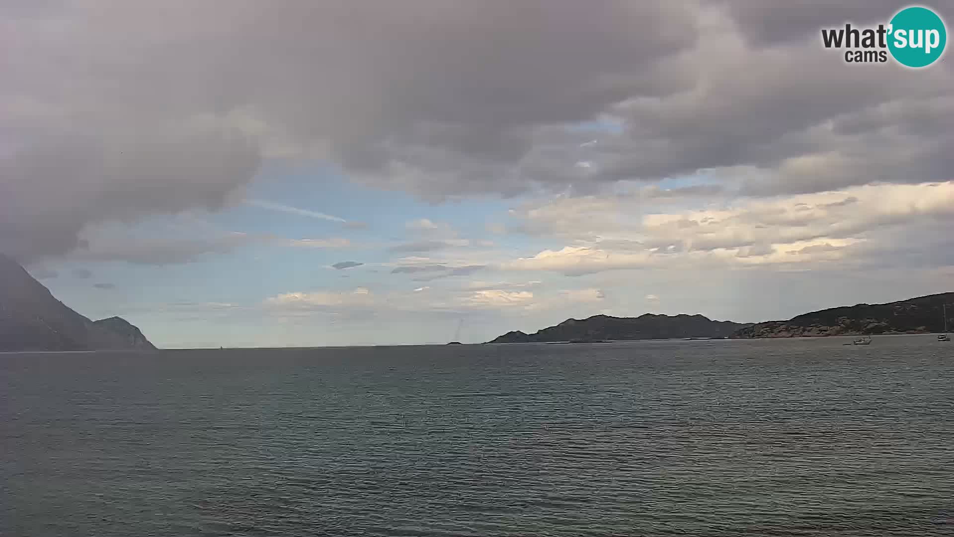 Live Webcam Loiri porto San Paolo – Porto Taverna Livecam Sardaigne – Italie