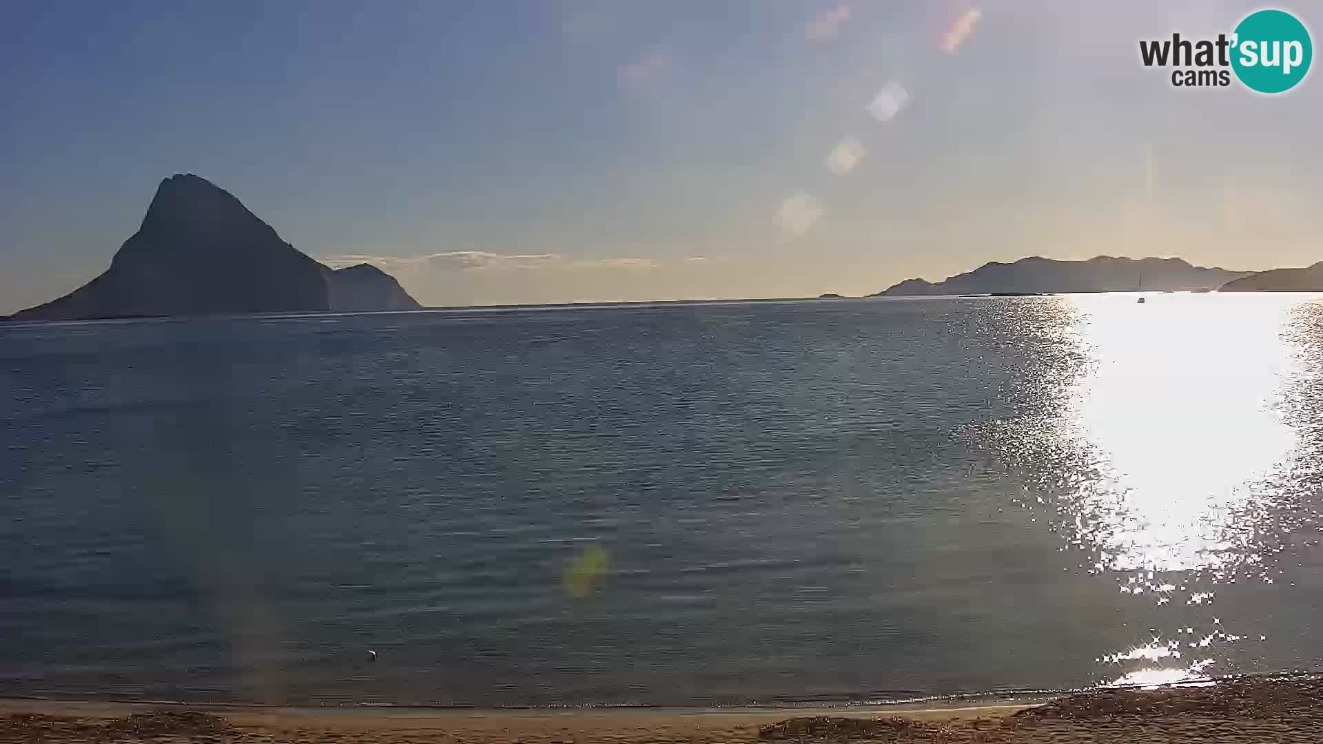 Live Webcam Loiri porto San Paolo – Porto Taverna Livecam Sardinien – Italien