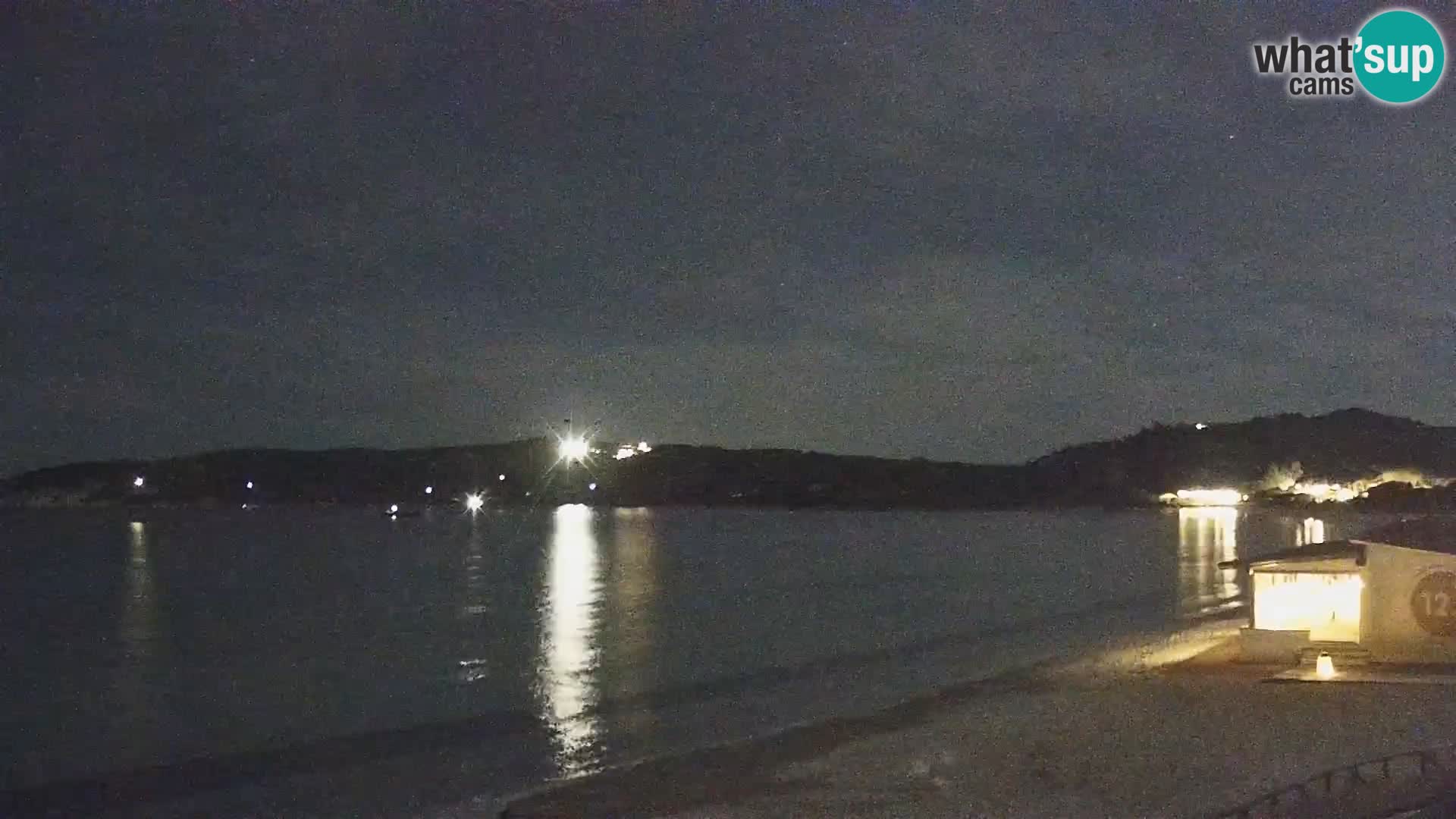 Spletna kamera Loiri porto San Paolo – Porto Taverna v živo Sardinija – Italija