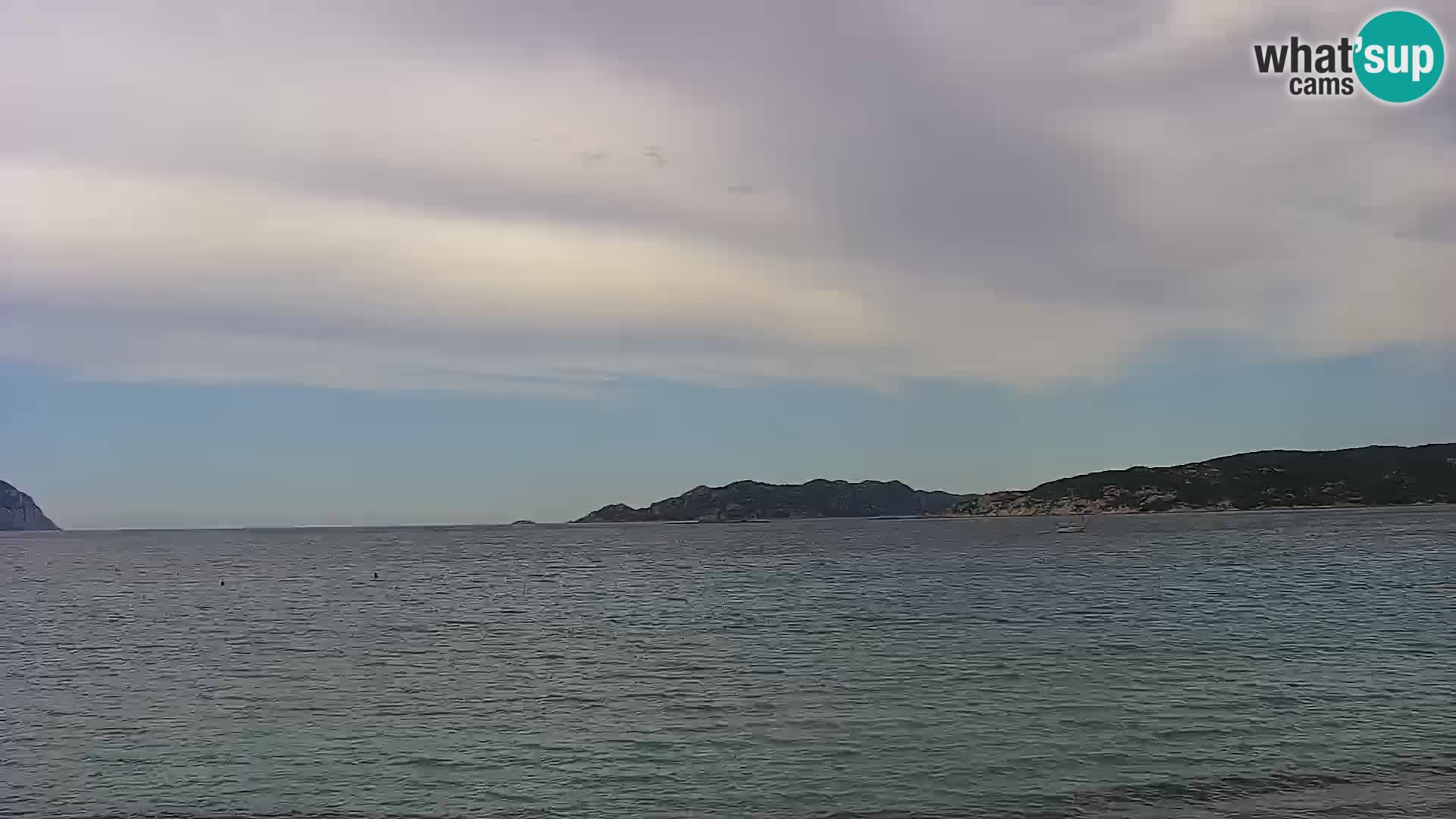 Live Webcam Loiri porto San Paolo – Porto Taverna Livecam Cerdeña – Italia