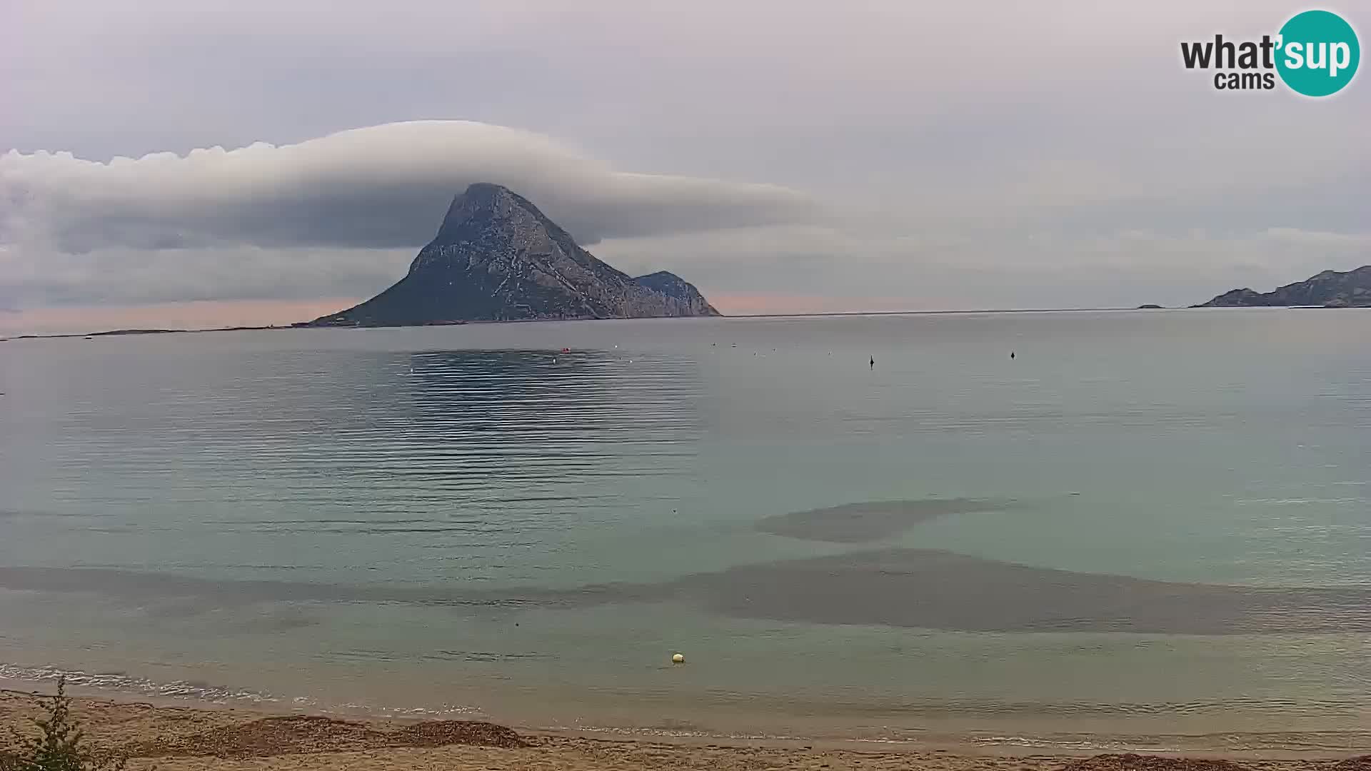 Spletna kamera Loiri porto San Paolo – Porto Taverna v živo Sardinija – Italija