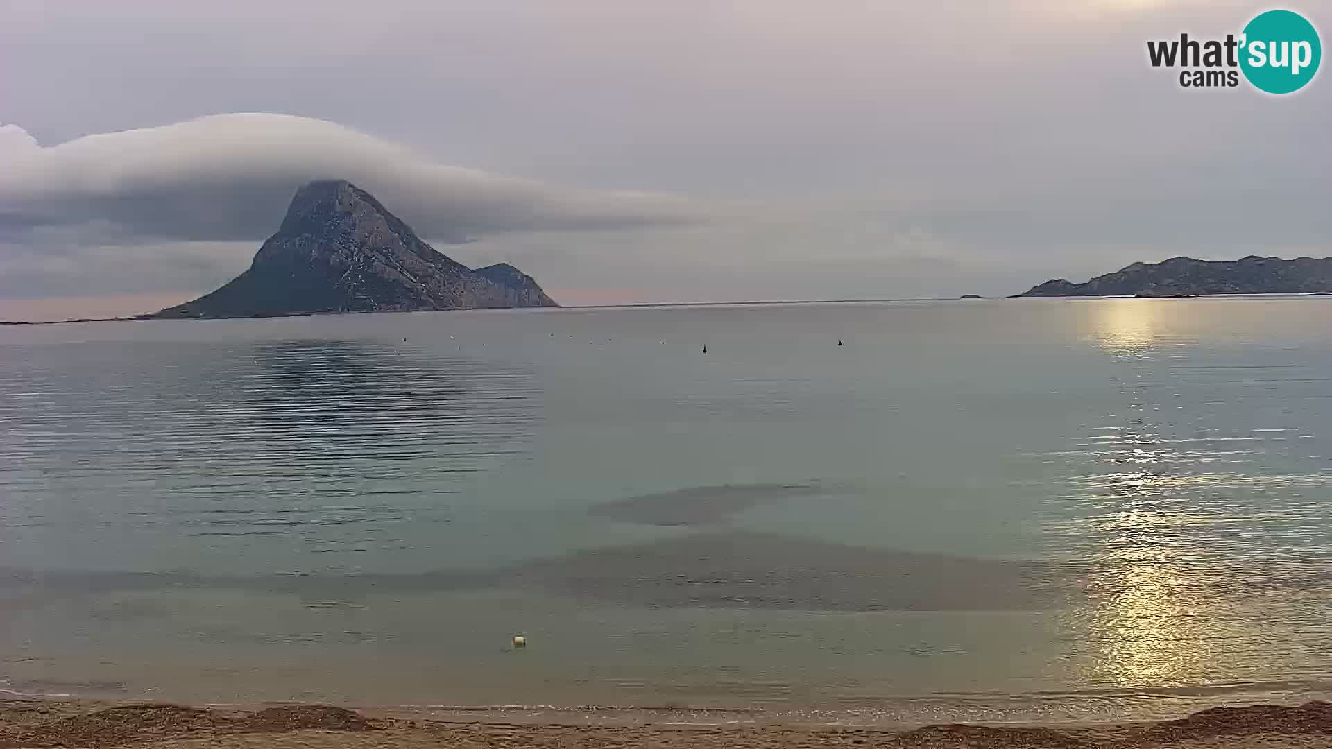 Web kamera Loiri porto San Paolo – Porto Taverna u uživo Sardinija – Italija