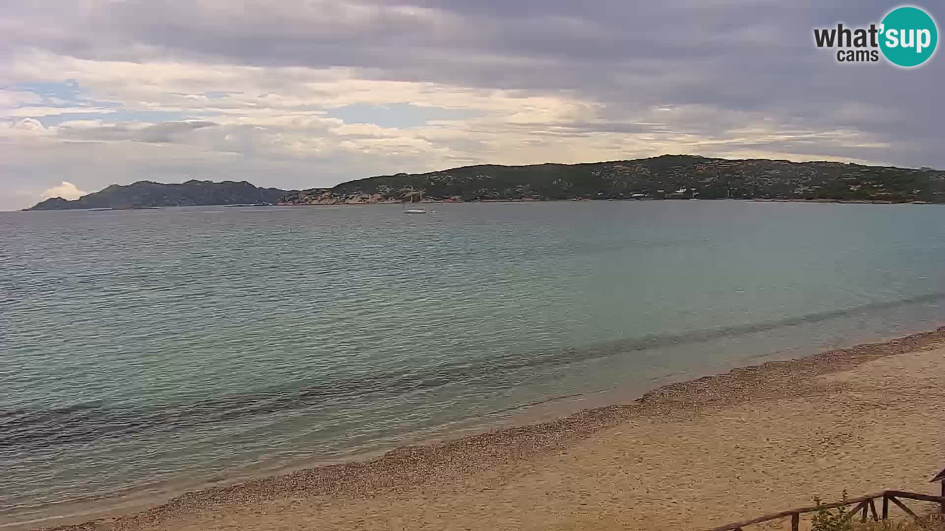 Live Webcam Loiri porto San Paolo – Porto Taverna Livecam Sardaigne – Italie