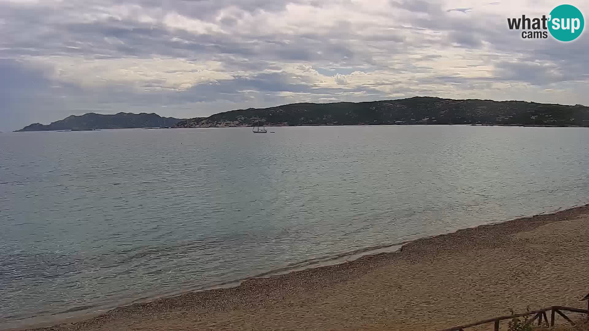 Live Webcam Loiri porto San Paolo – Porto Taverna Livecam Sardaigne – Italie