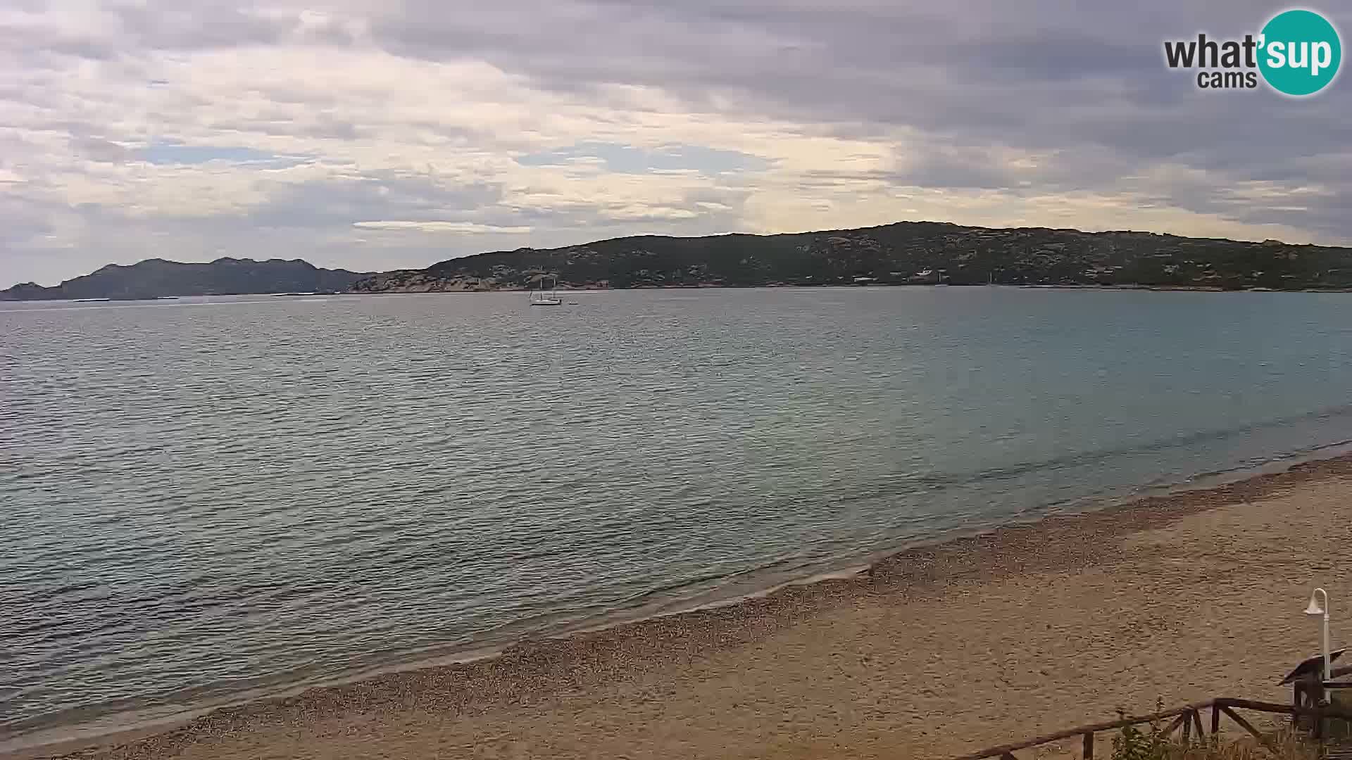 Web kamera Loiri porto San Paolo – Porto Taverna u uživo Sardinija – Italija